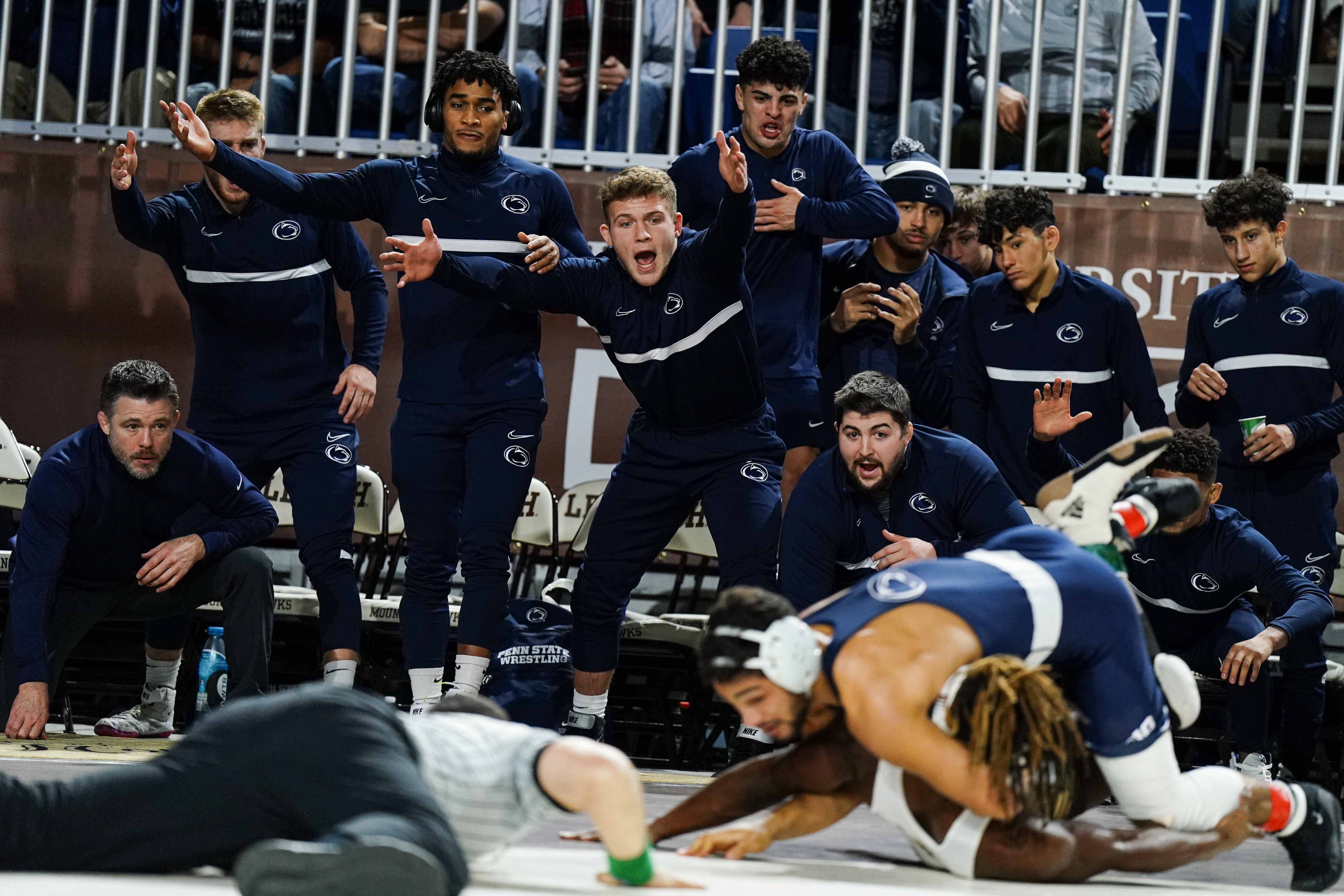 Penn state hotsell wrestling nike