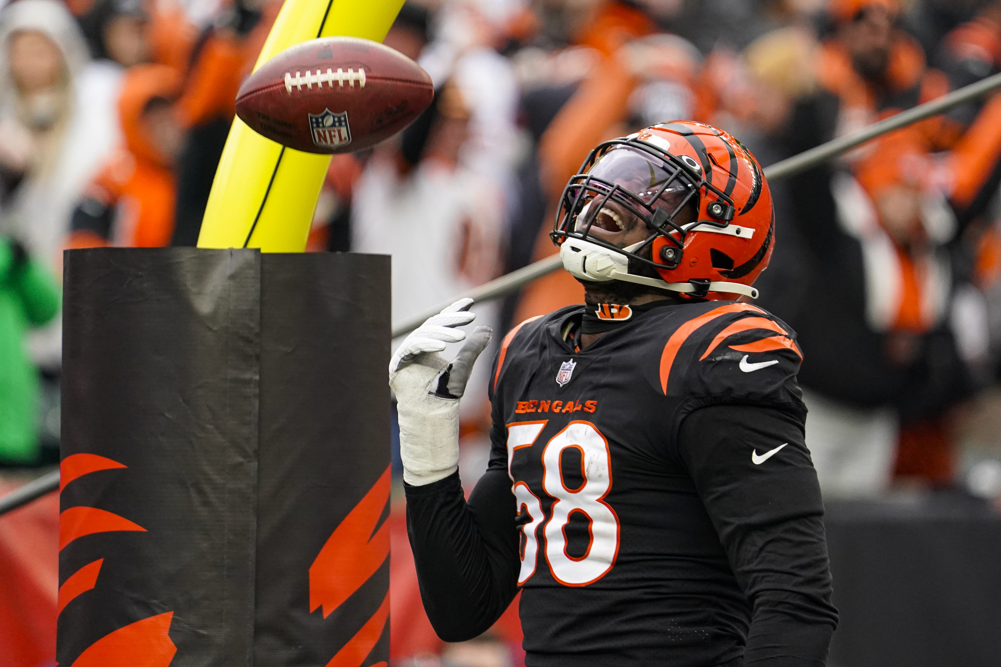 Claiming veteran Scharping becomes Bengals big insurance policy