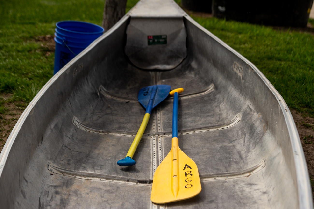 Warm weather draws kayakers, canoers to Gallup Park Canoe Livery