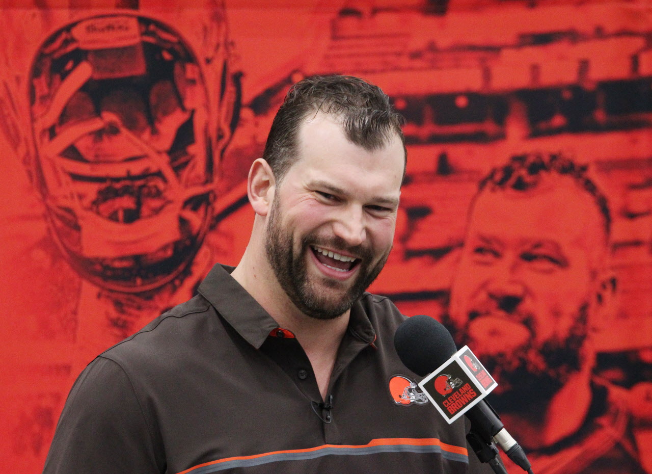 Joel Bitonio Cleveland Browns Nike Practice-Used #75 White Jersey from 2020  NFL Season