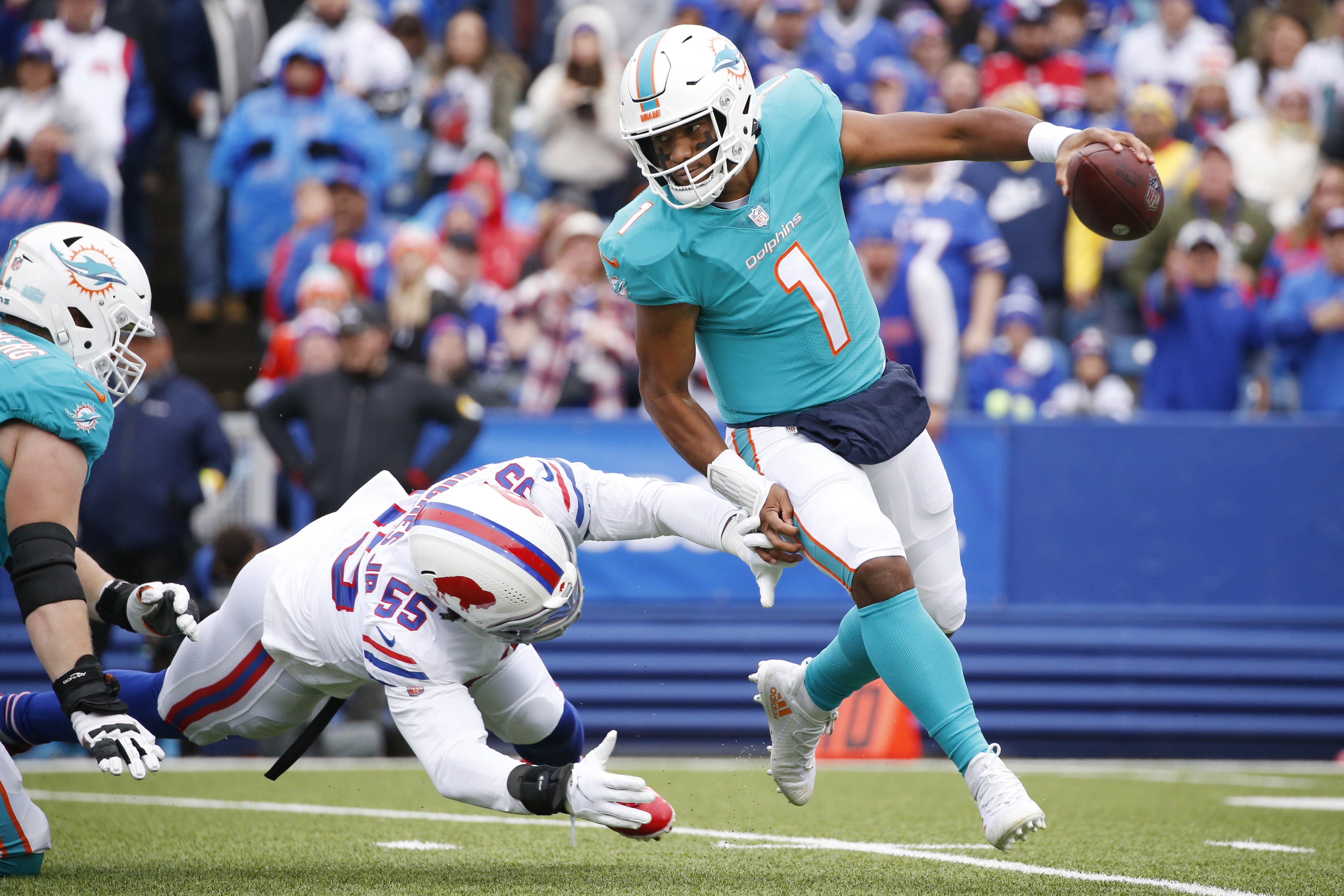 Josh Allen continues elite streak in dominant win over Dolphins: Grading  the Bills in Week 4 