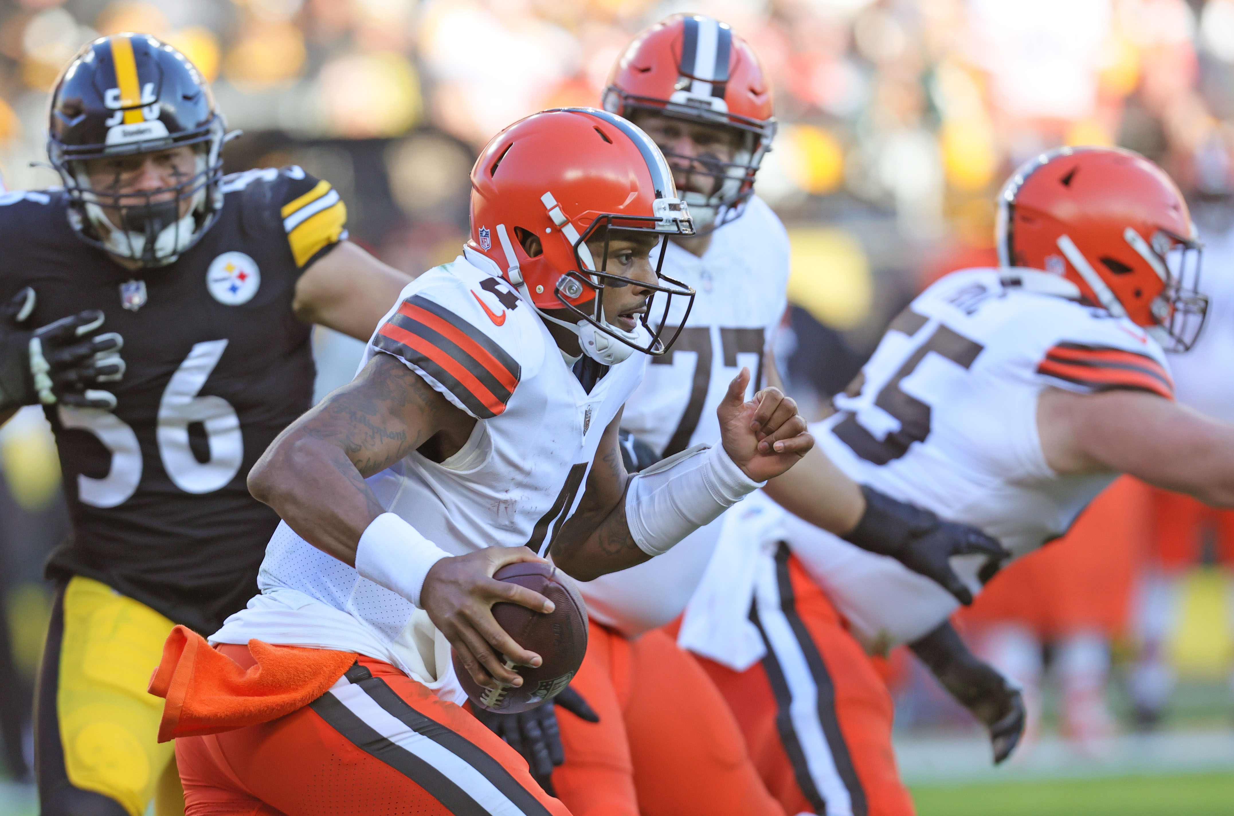 Josh Sweat sacks the Browns' Deshaun Watson in joint practice as