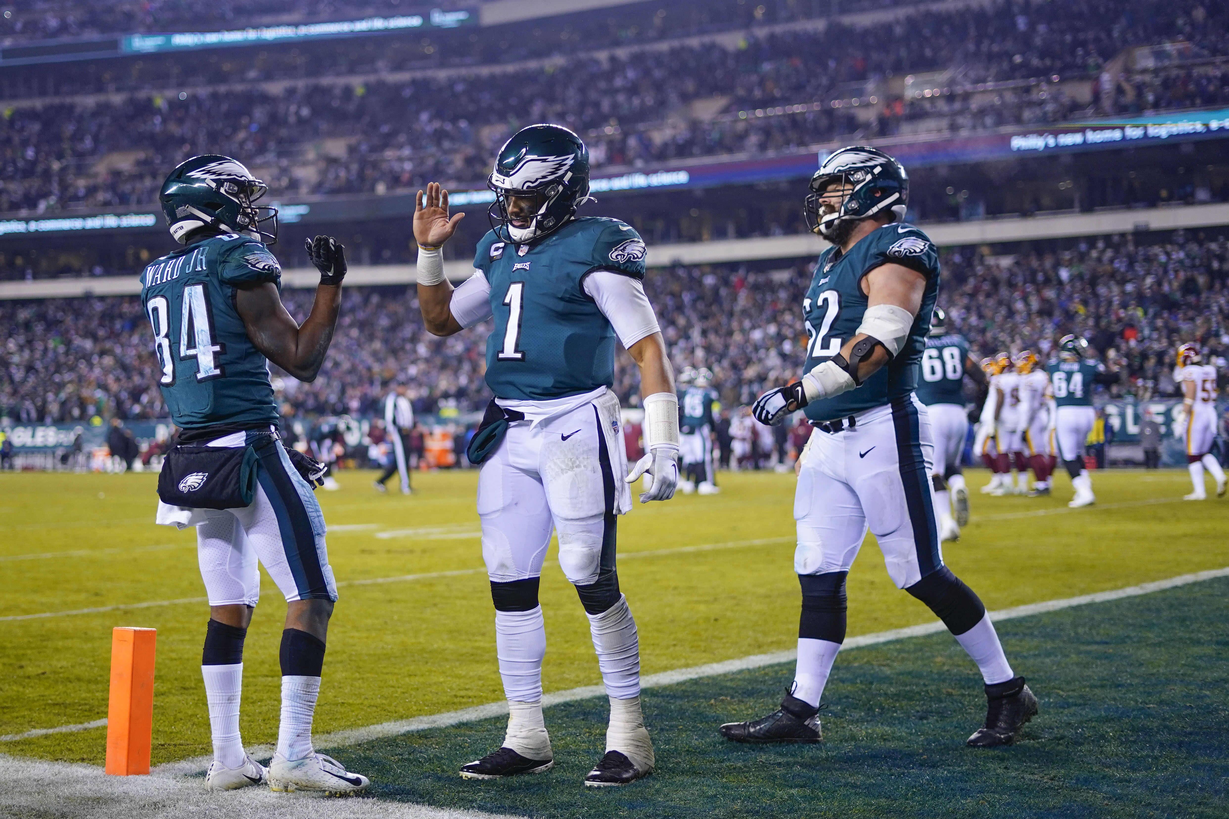 Ticket prices for Eagles-Buccaneers playoff game poised to smash