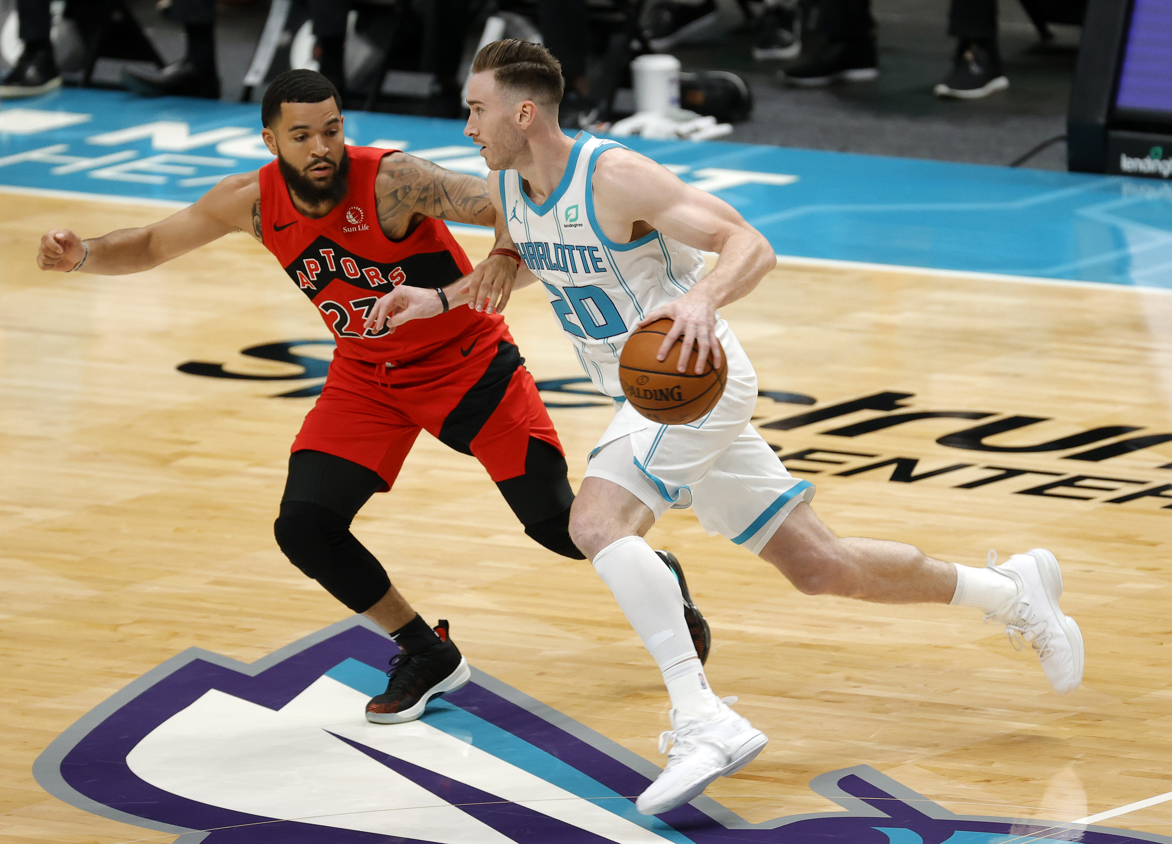 Gordon Hayward, Charlotte Hornets agree to 4-year, $120 million deal:  Sources - The Athletic