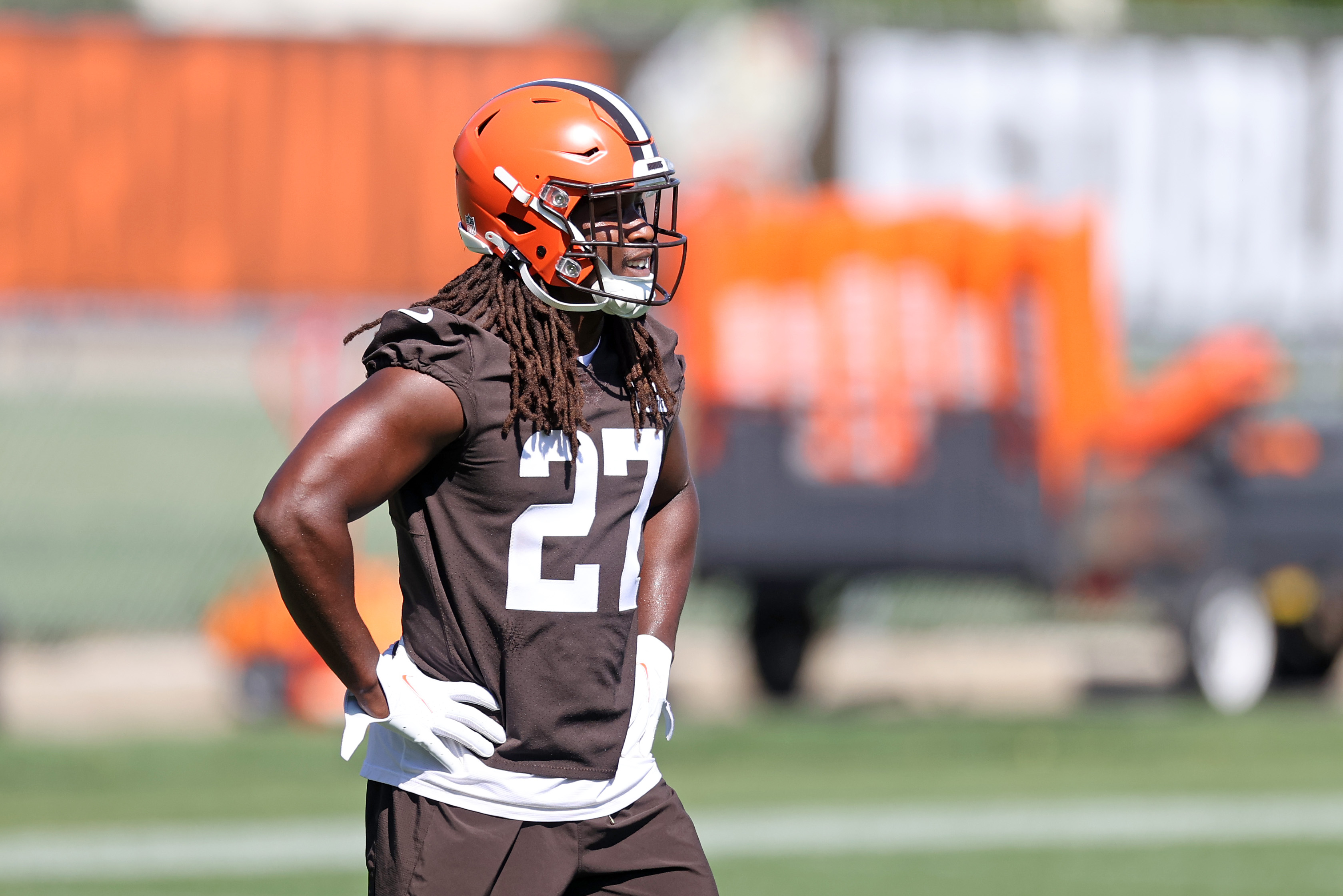 Browns Kareem Hunt's 2022 the beginning of the end or just a down year? -  Dawgs By Nature