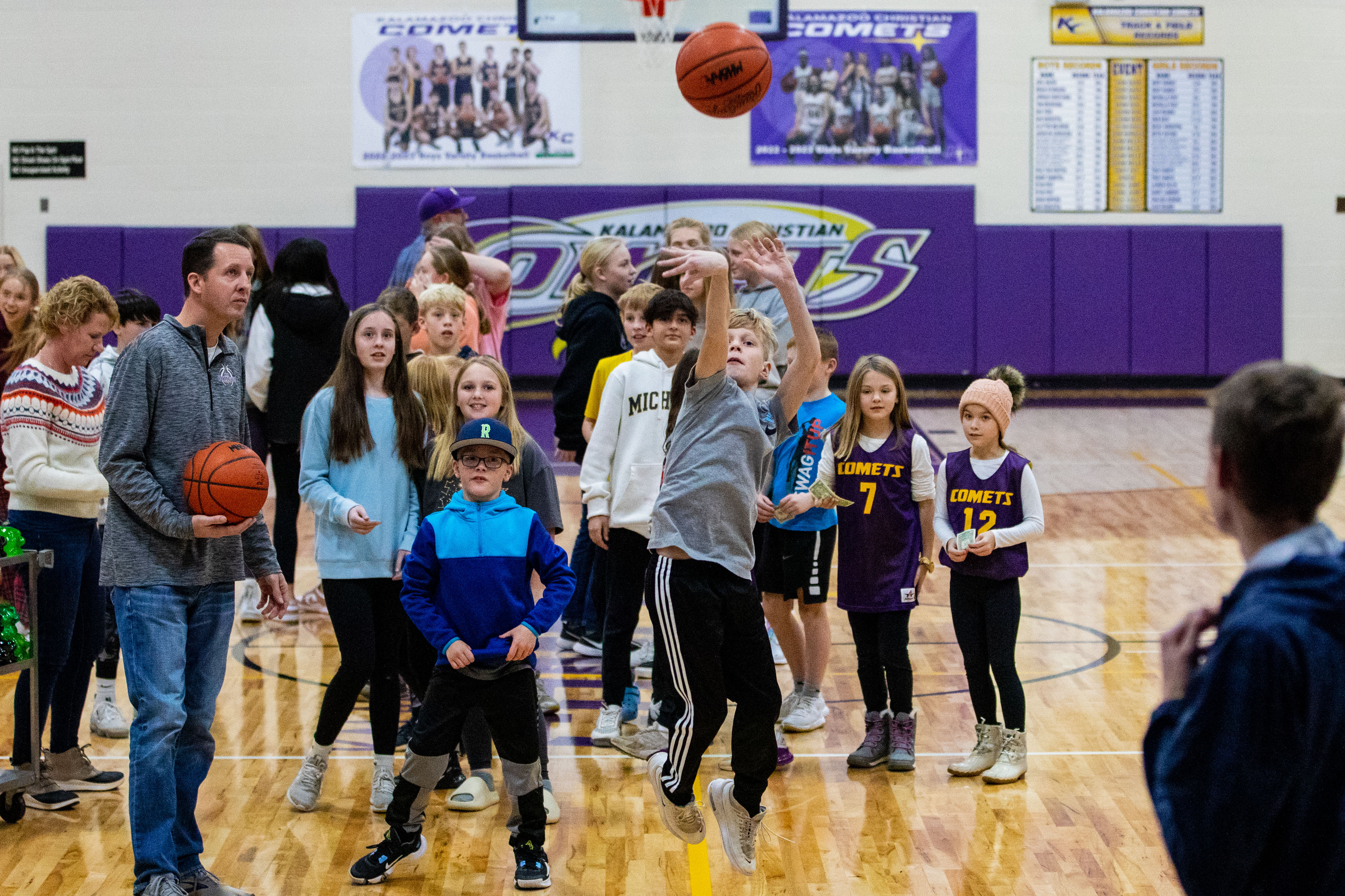 Kalamazoo Christian host Kalamazoo Hackett for girls basketball - mlive.com