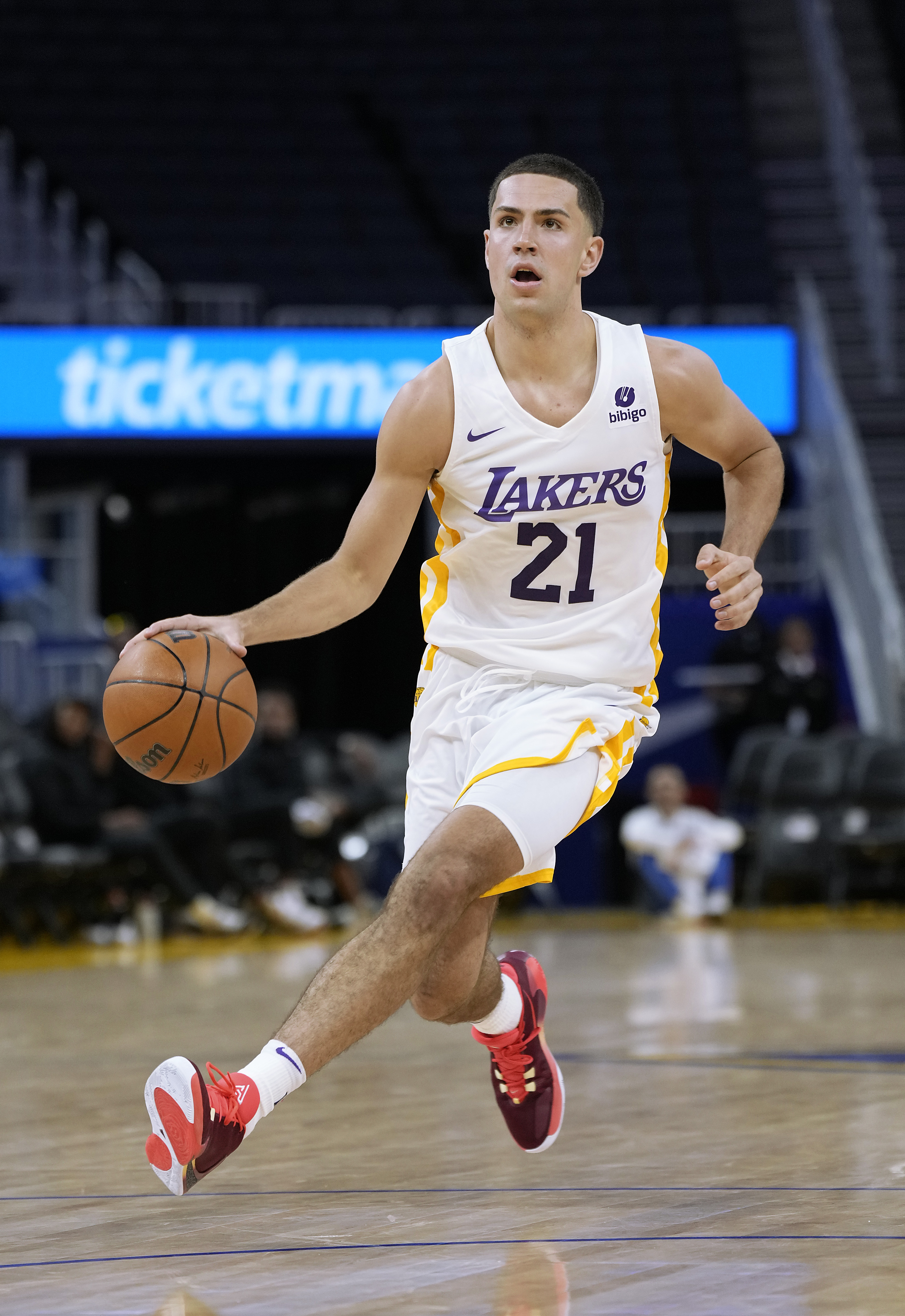 Prediction: this sub is going to fall in love with Cole Swider during  Summer League : r/lakers