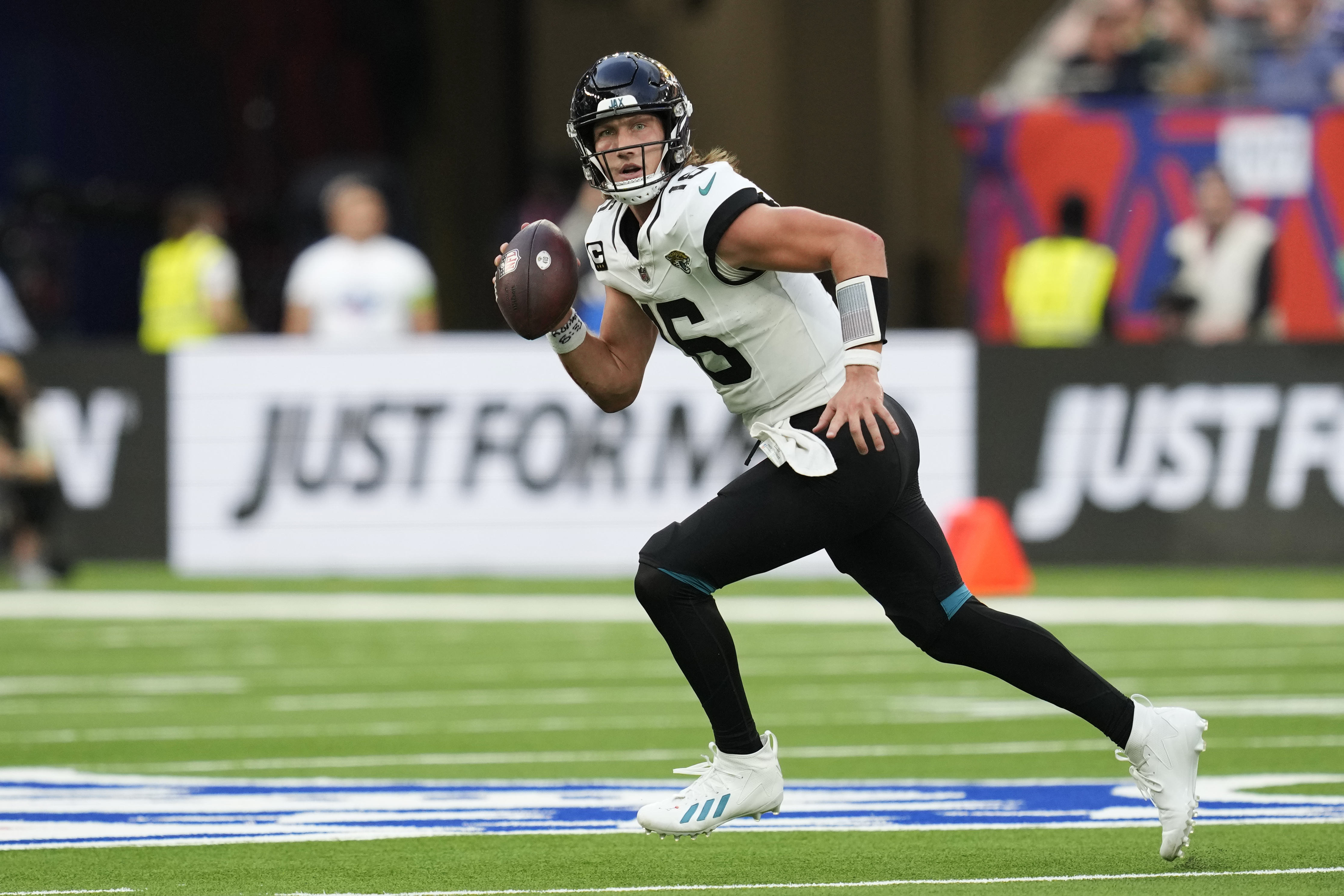 How to Stream the Jaguars vs. Colts Game Live - Week 1