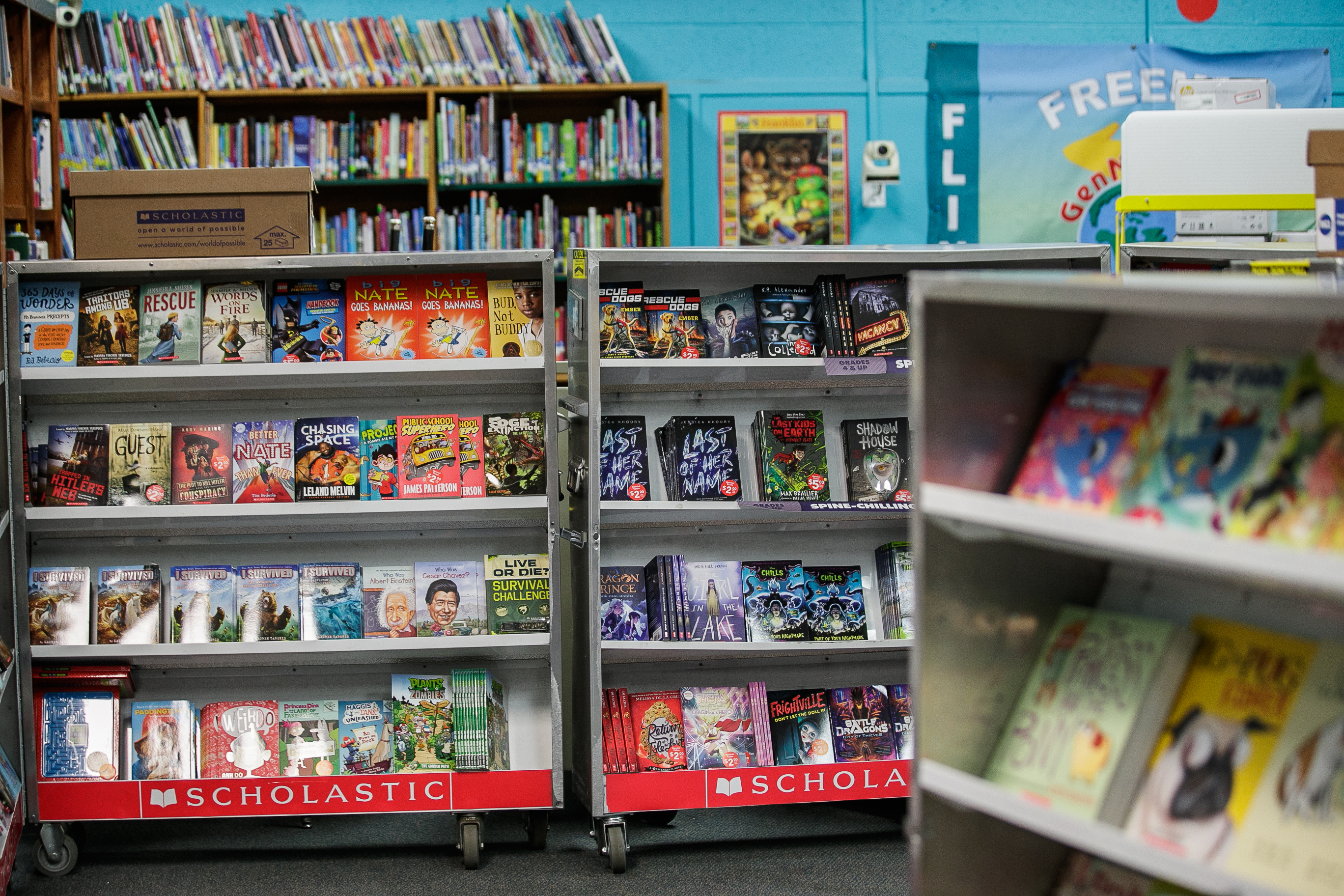 Scholastic Book Fair  Suzanne M. Smith Elementary School