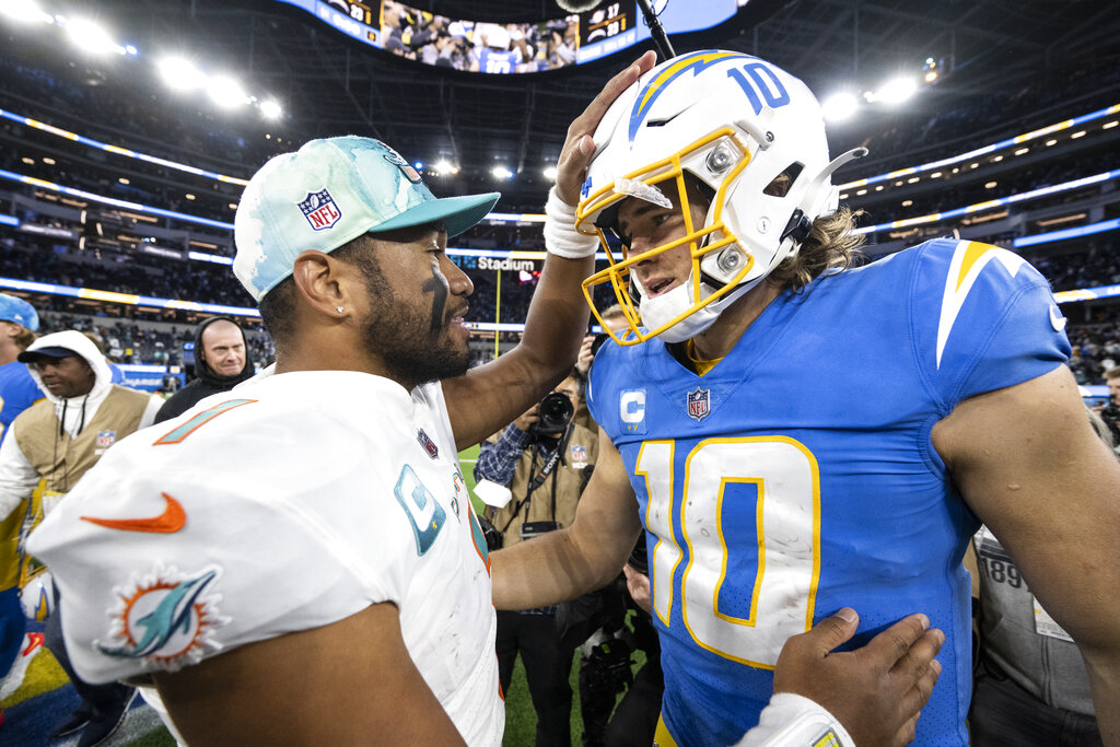 Rams-Chargers live stream: How to watch NFL Week 17 matchup via live stream  - DraftKings Network