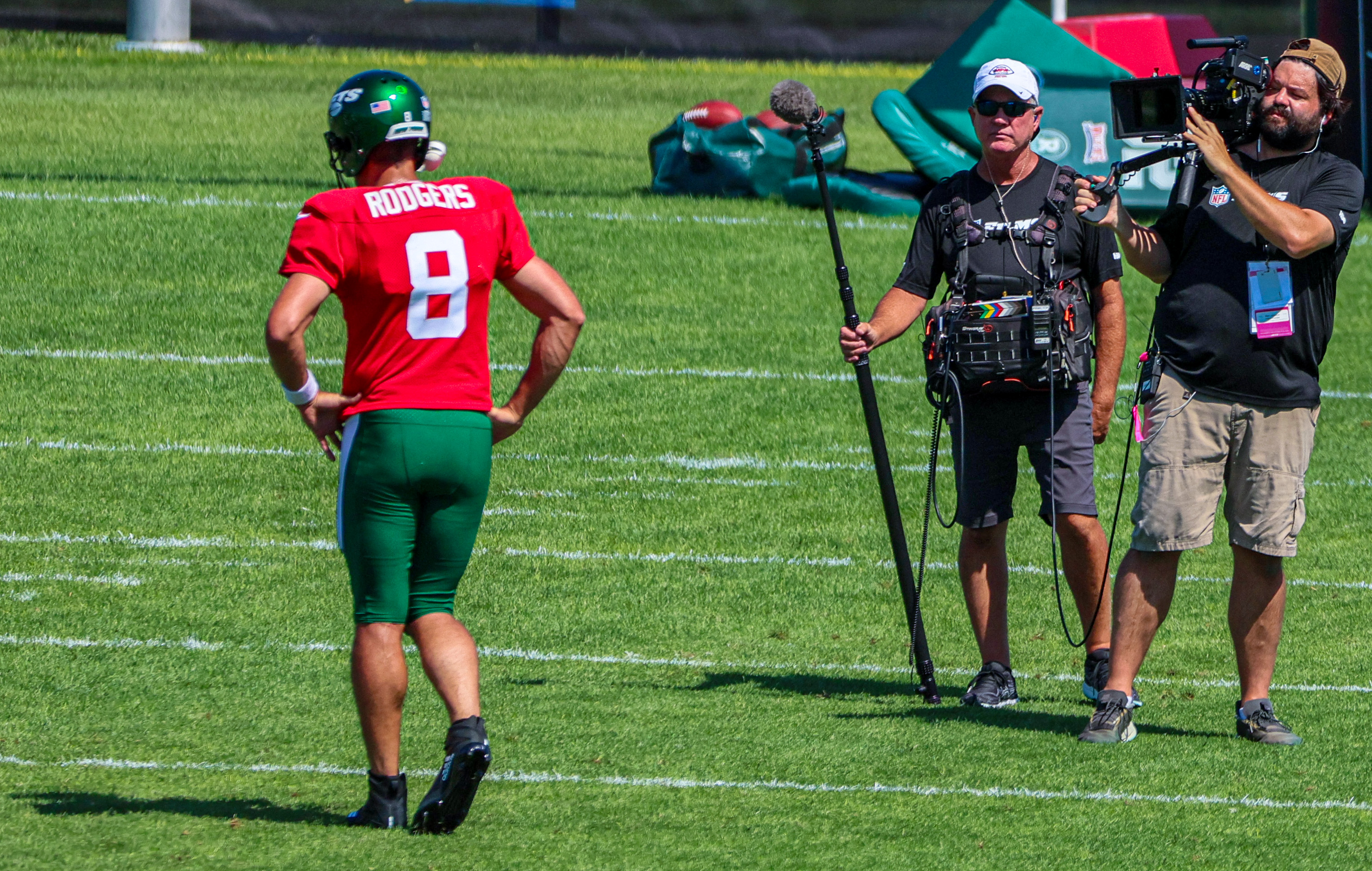 Watch Jets' Tanzel Smart Try Saying 'Charcuterie' On 'Hard Knocks'