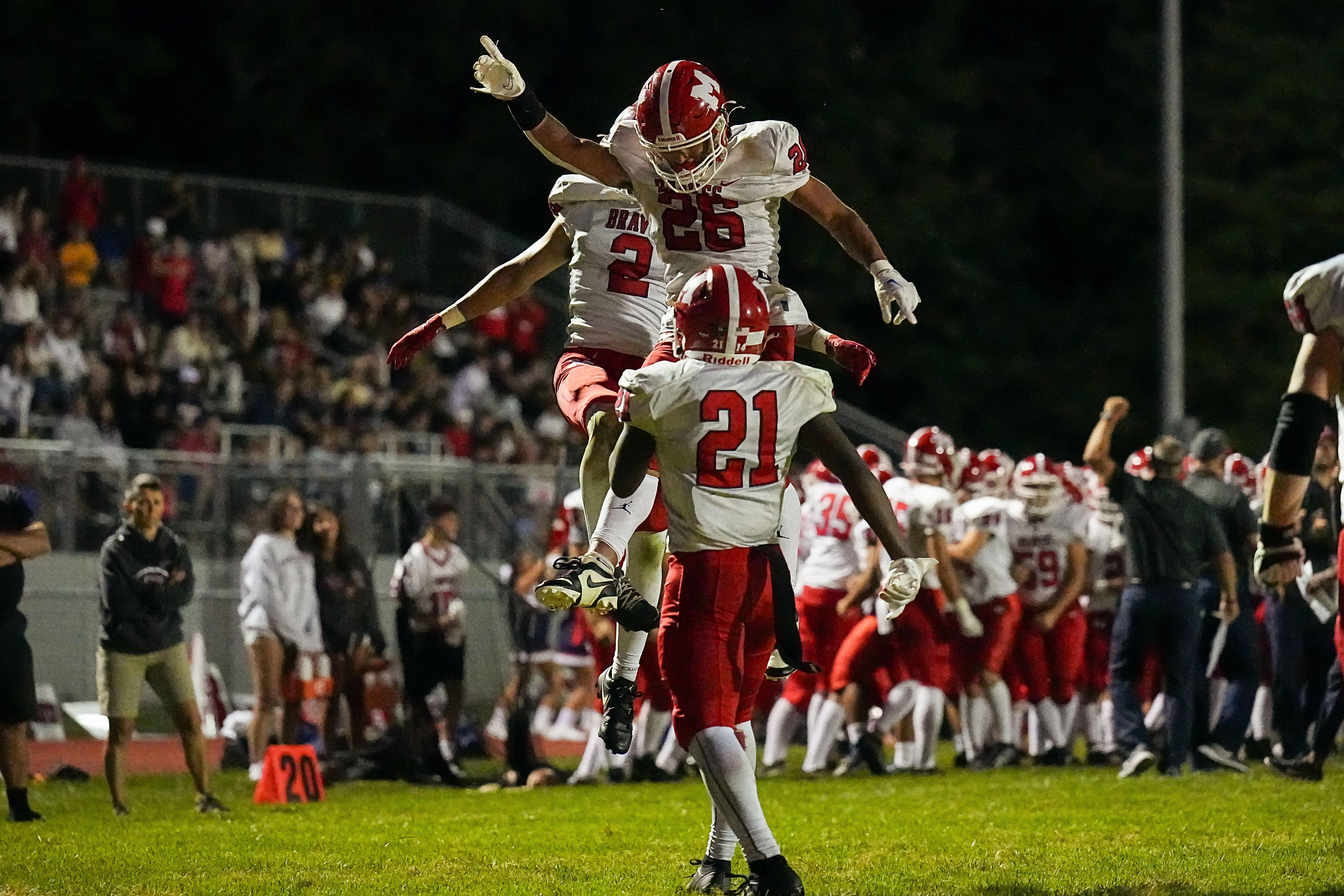 Jersey Shore football: Holmdel High School riding defensive shutout