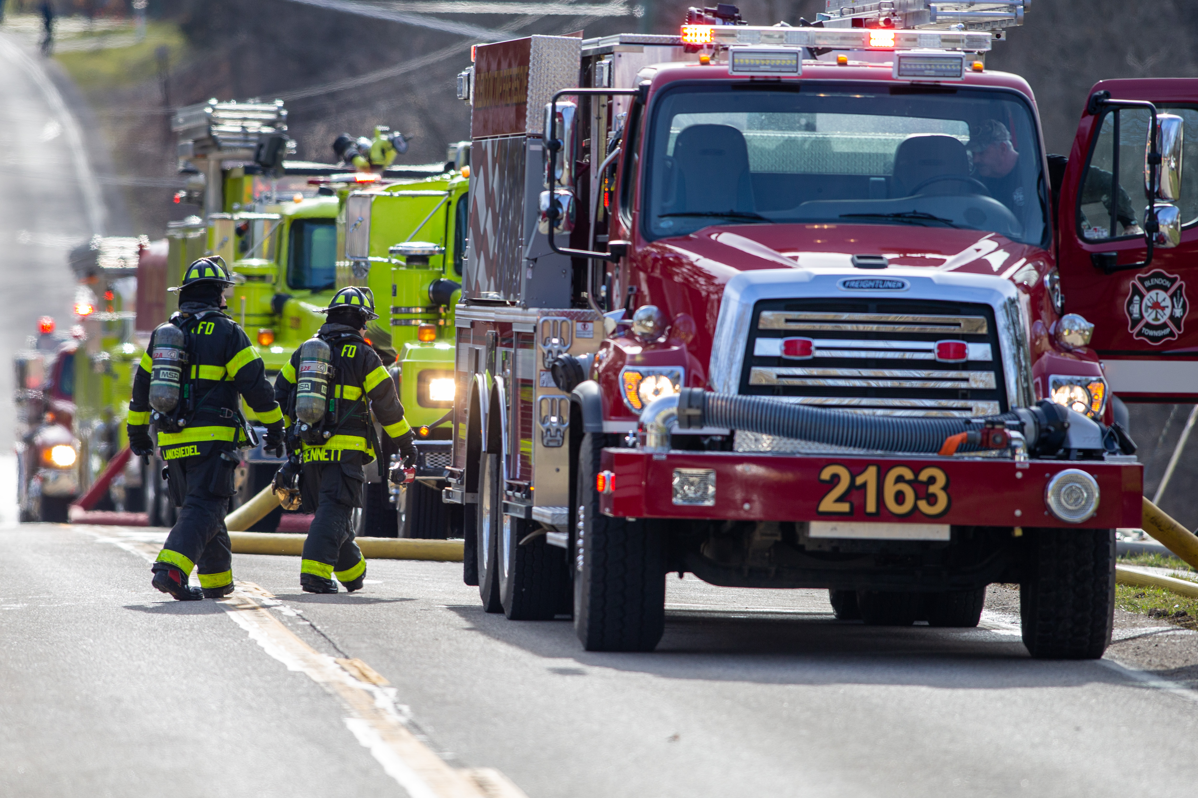 Firefighters from multiple departments respond to house fire in Marne ...