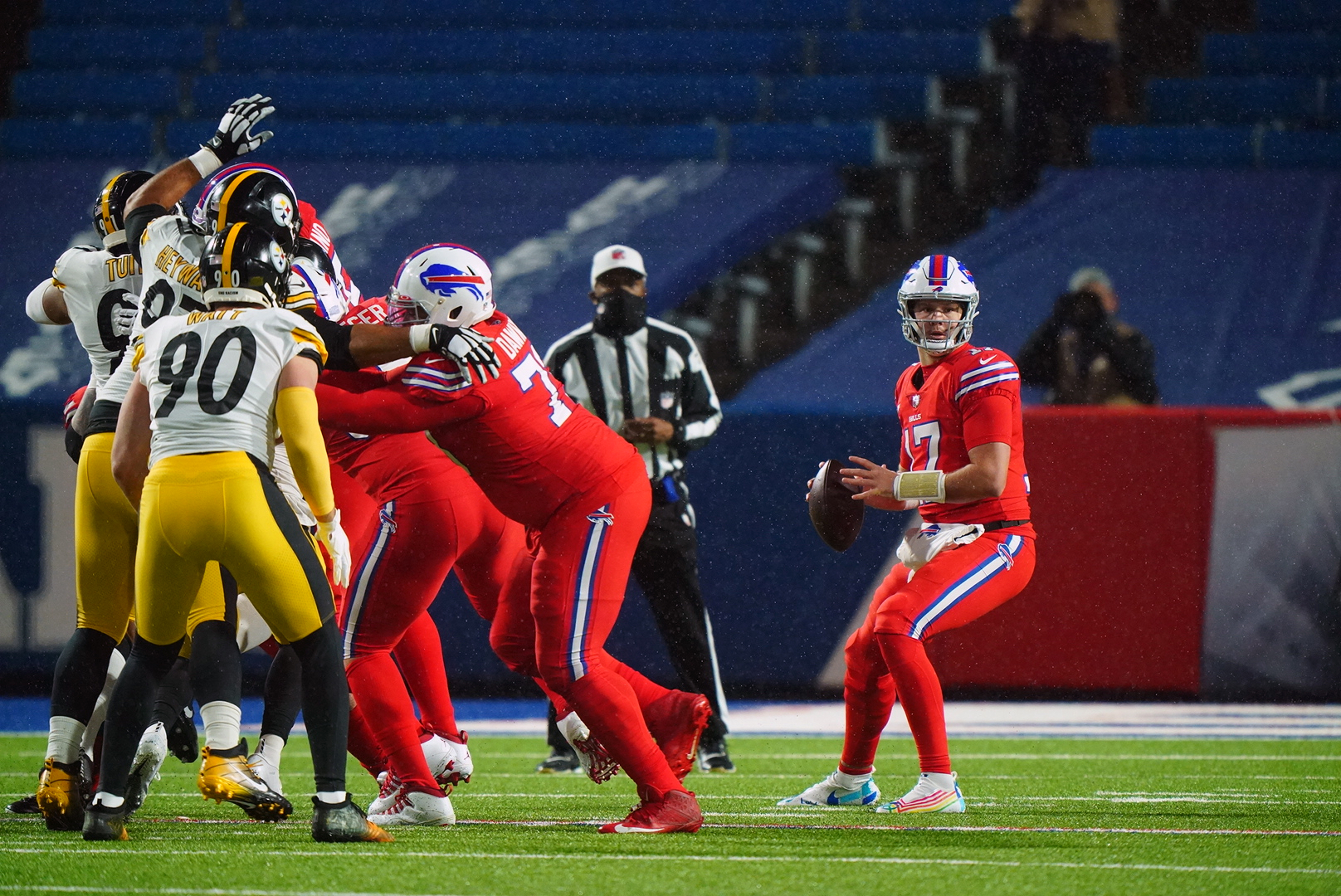 NFL analysts, Bills vs. Steelers game predictions