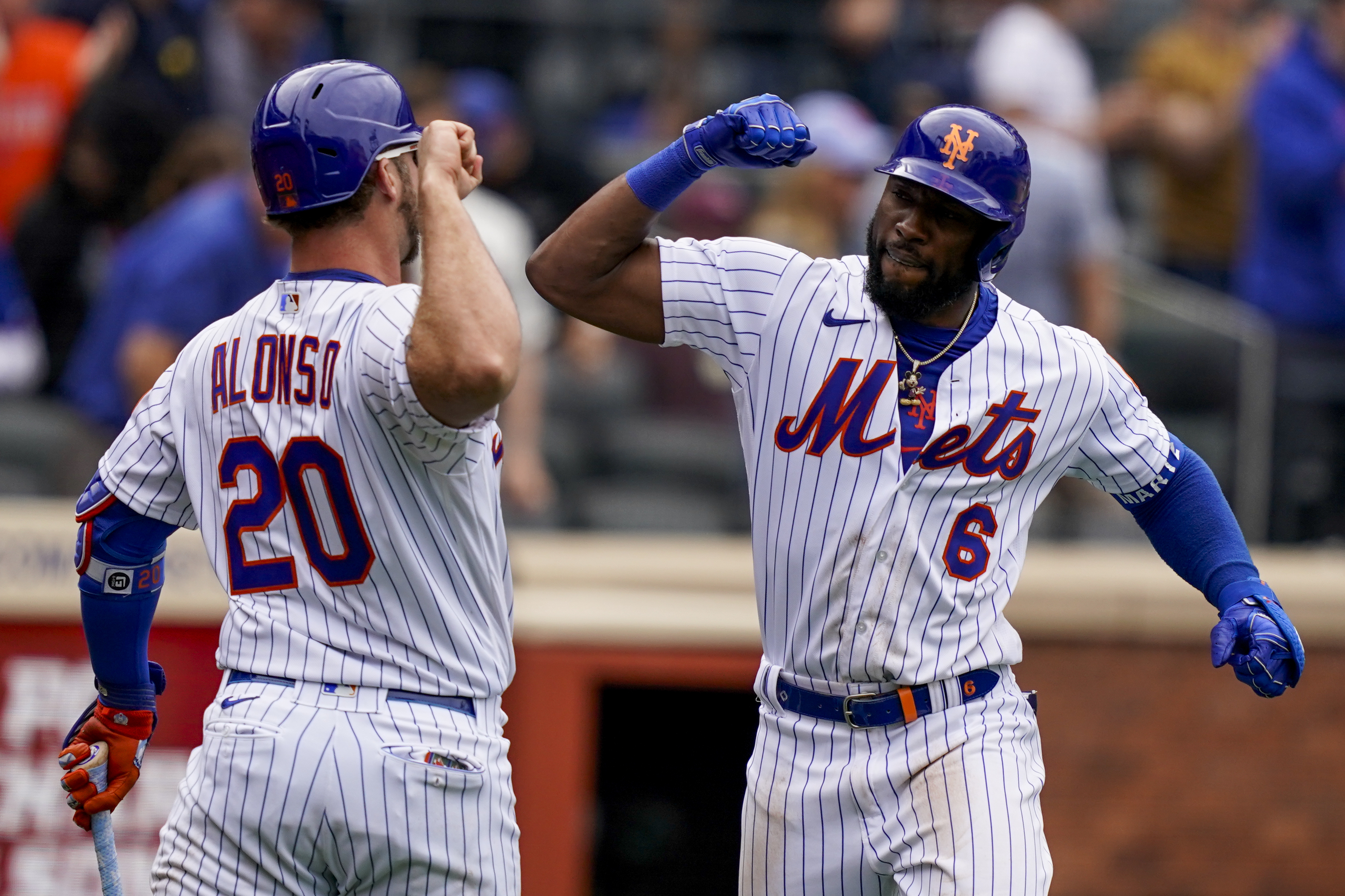 How to Watch the Giants vs. Mets Game: Streaming & TV Info