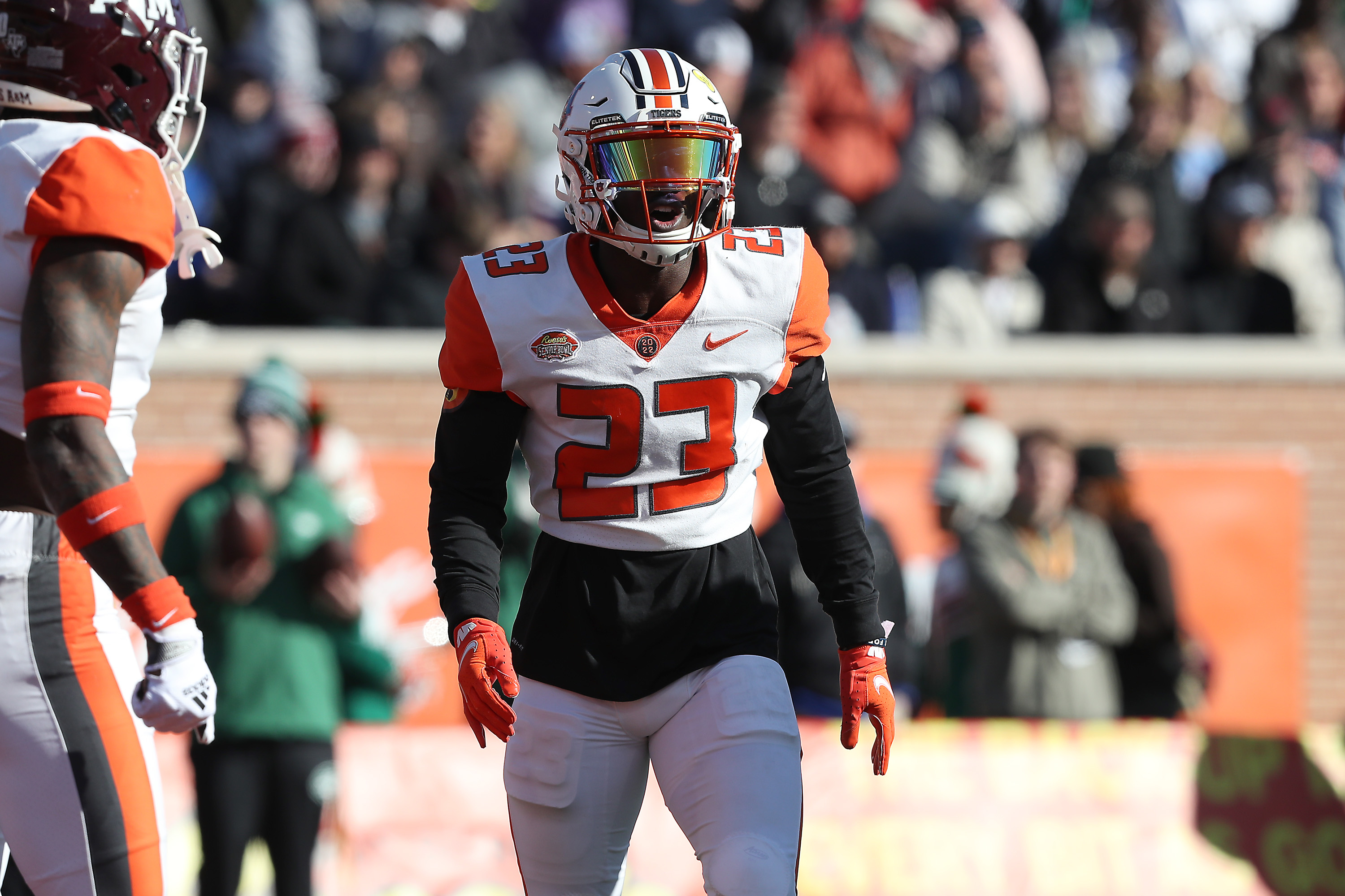 DeAngelo Malone, Bailey Zappe Named to 2022 Reese's Senior Bowl