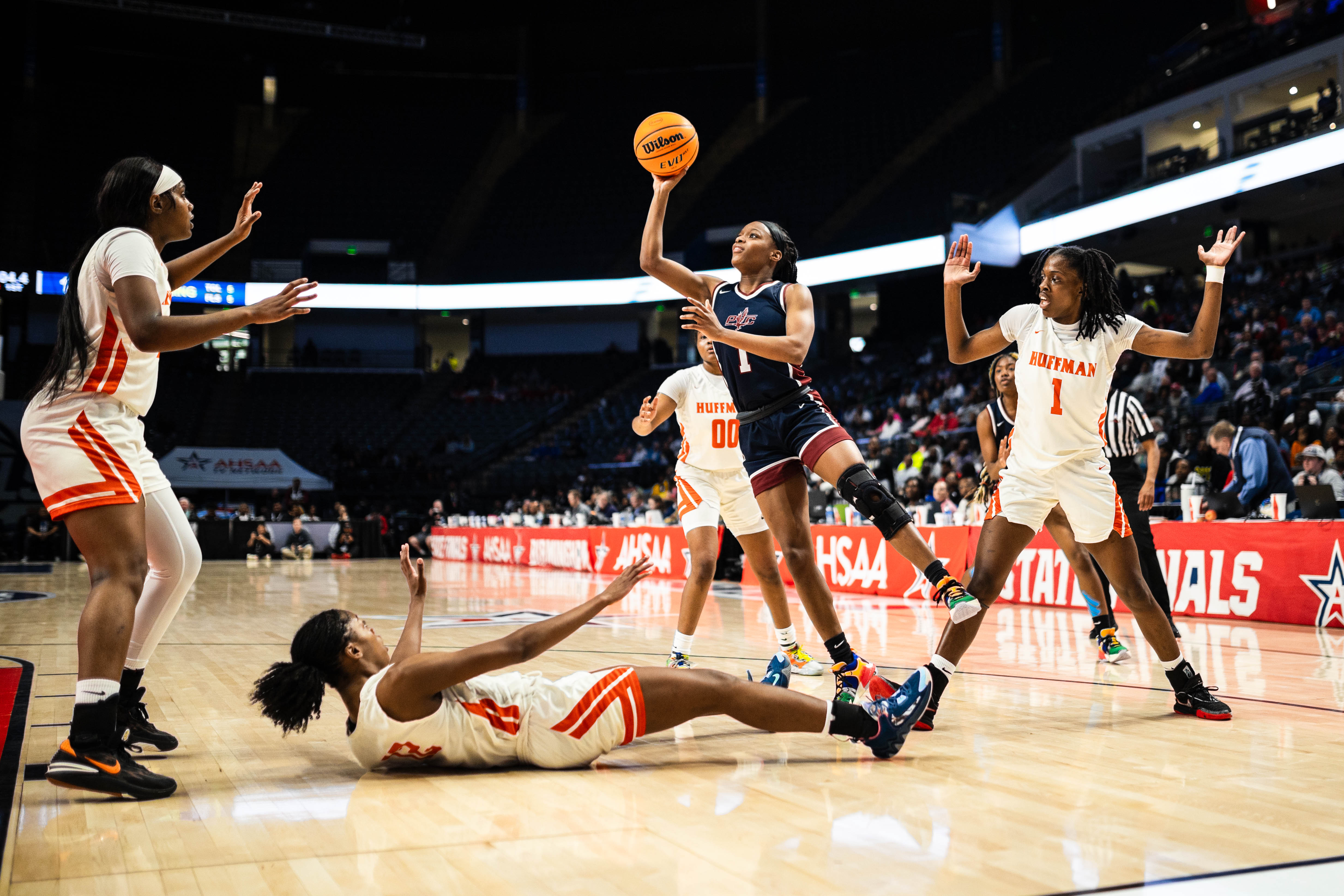 AHSAA 6A girls semifinal: Huffman vs. Park Crossing - al.com