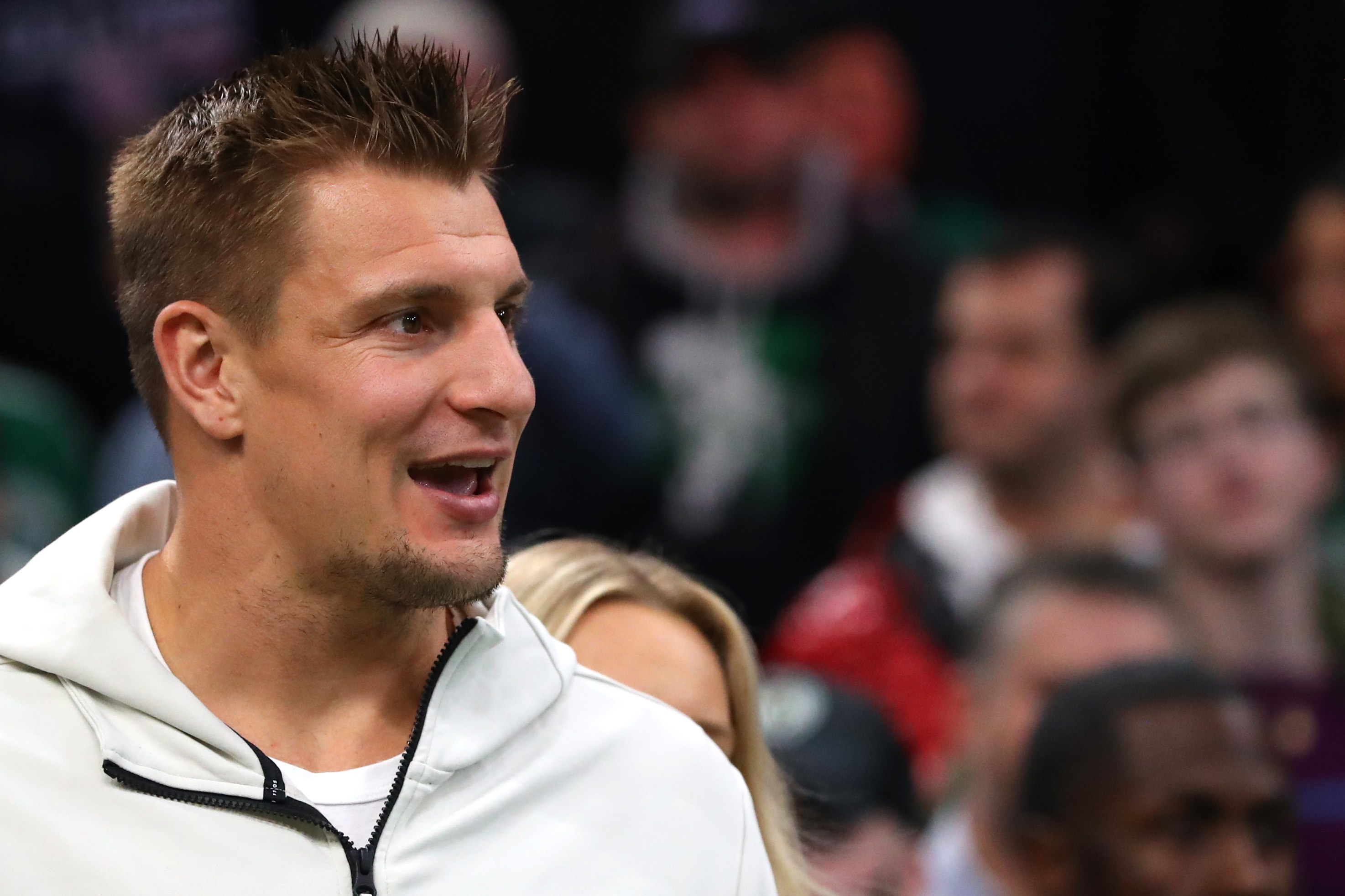 Rob Gronkowski gives football advice to Massachusetts teen after granting  Super Bowl Make-A-Wish on New Year's Eve 