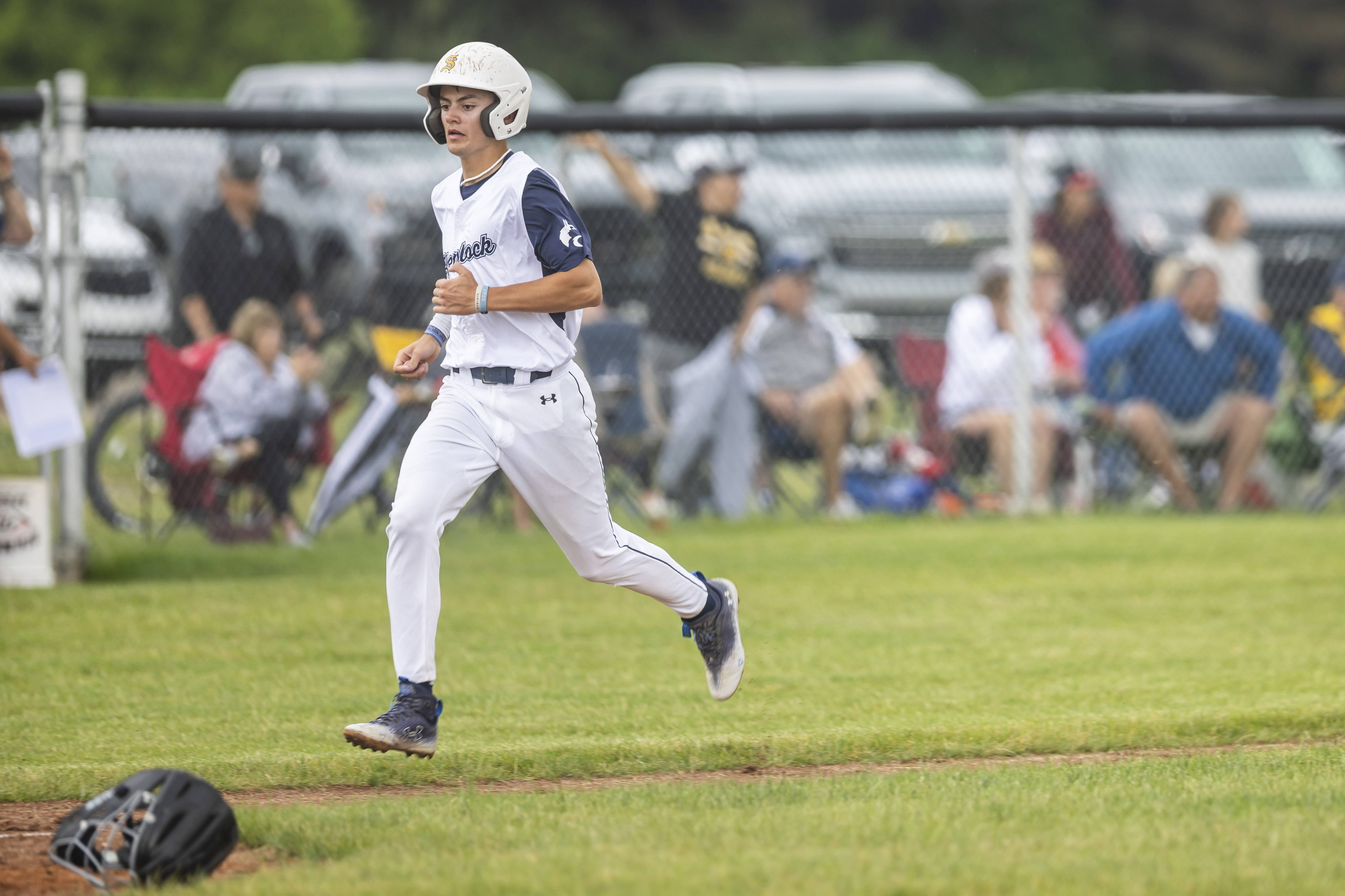 Hemlock baseball takes down Caro in regional semifinal game
