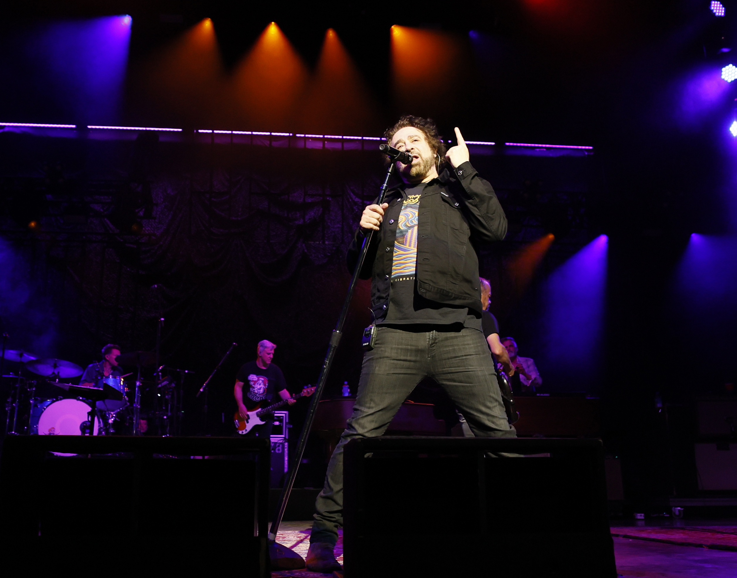 Counting Crows and Dashboard Confessional