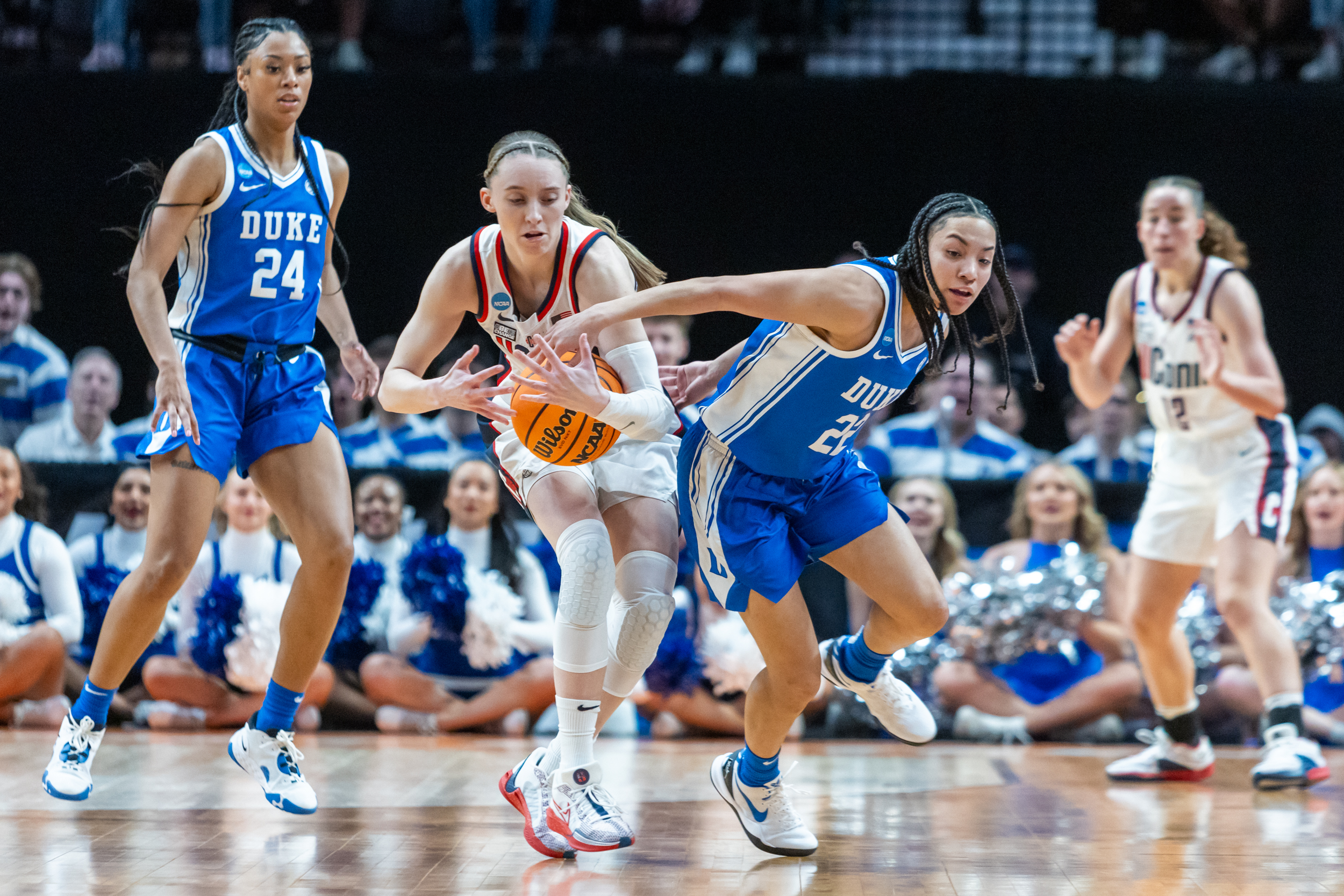 With 24 from Paige Bueckers, UConn avoids late upset scare with win over  Duke in Sweet 16 - oregonlive.com