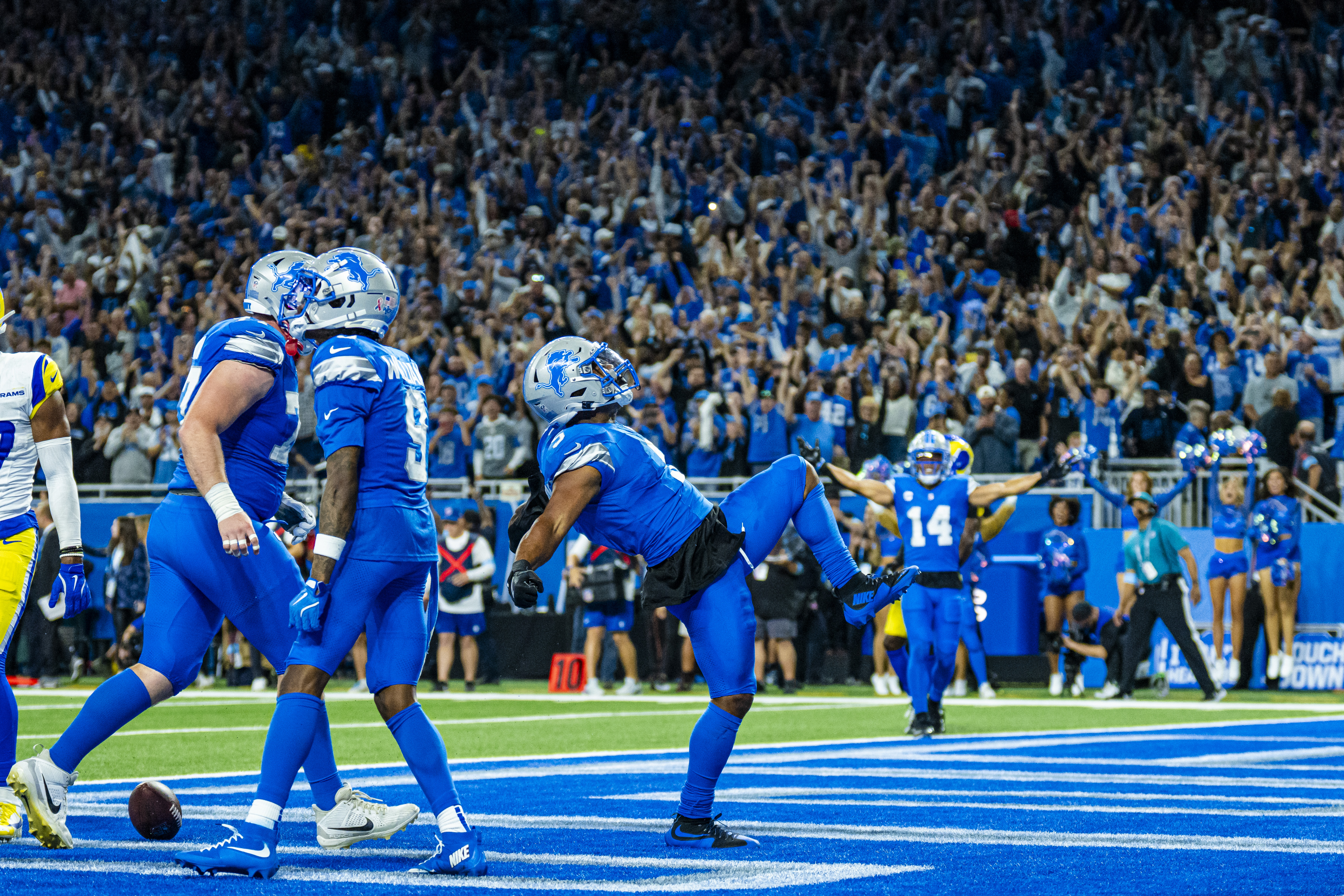 Detroit Lions vs. Los Angeles Rams - mlive.com