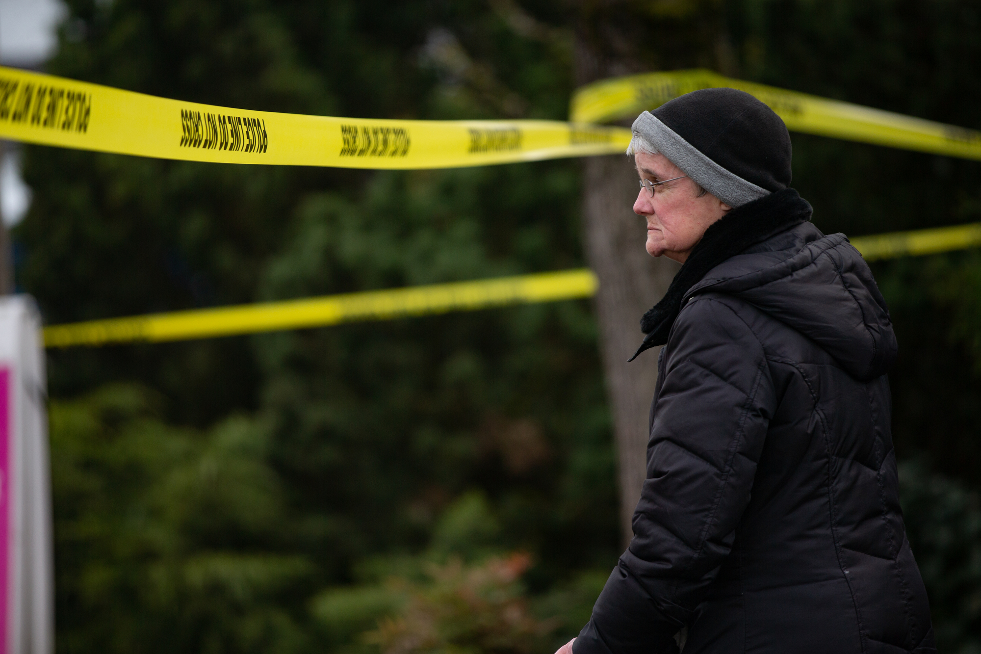 Man shot and killed in SE Portland shopping complex - oregonlive.com