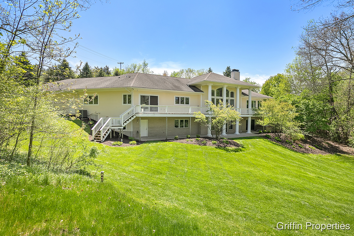 Walkout ranch with high ceilings, hot tub and tranquility listed for ...