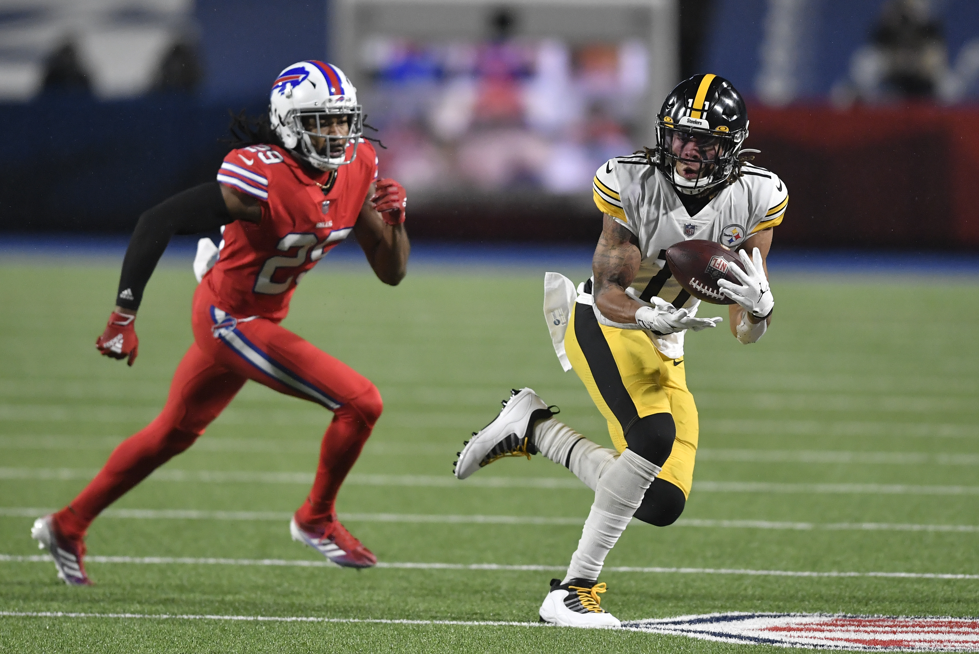 Bills Defenders Say They Played With 'Some Extra Fire' Seeing JuJu Smith- Schuster Dance On Their Logo Pre-Game - Steelers Depot