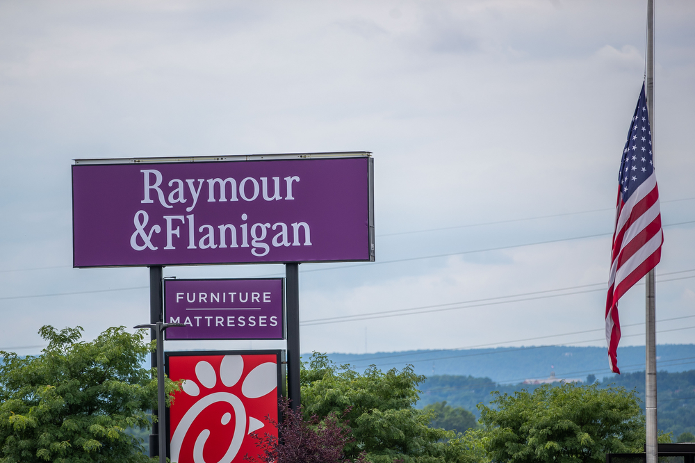 Raymour & Flanigan opens first of four midstate furniture stores