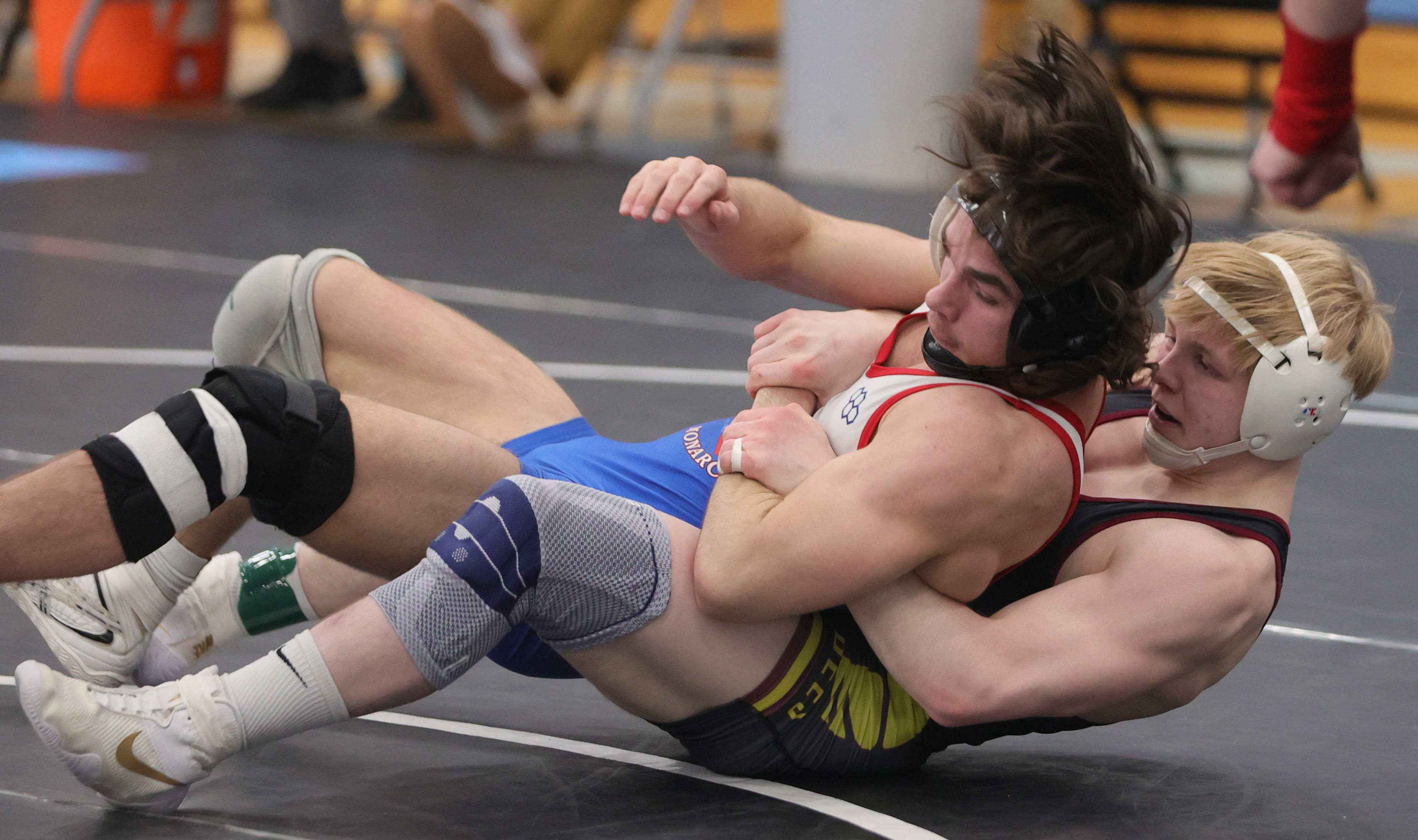 Wrestling pins down opponents for the win – The Talon