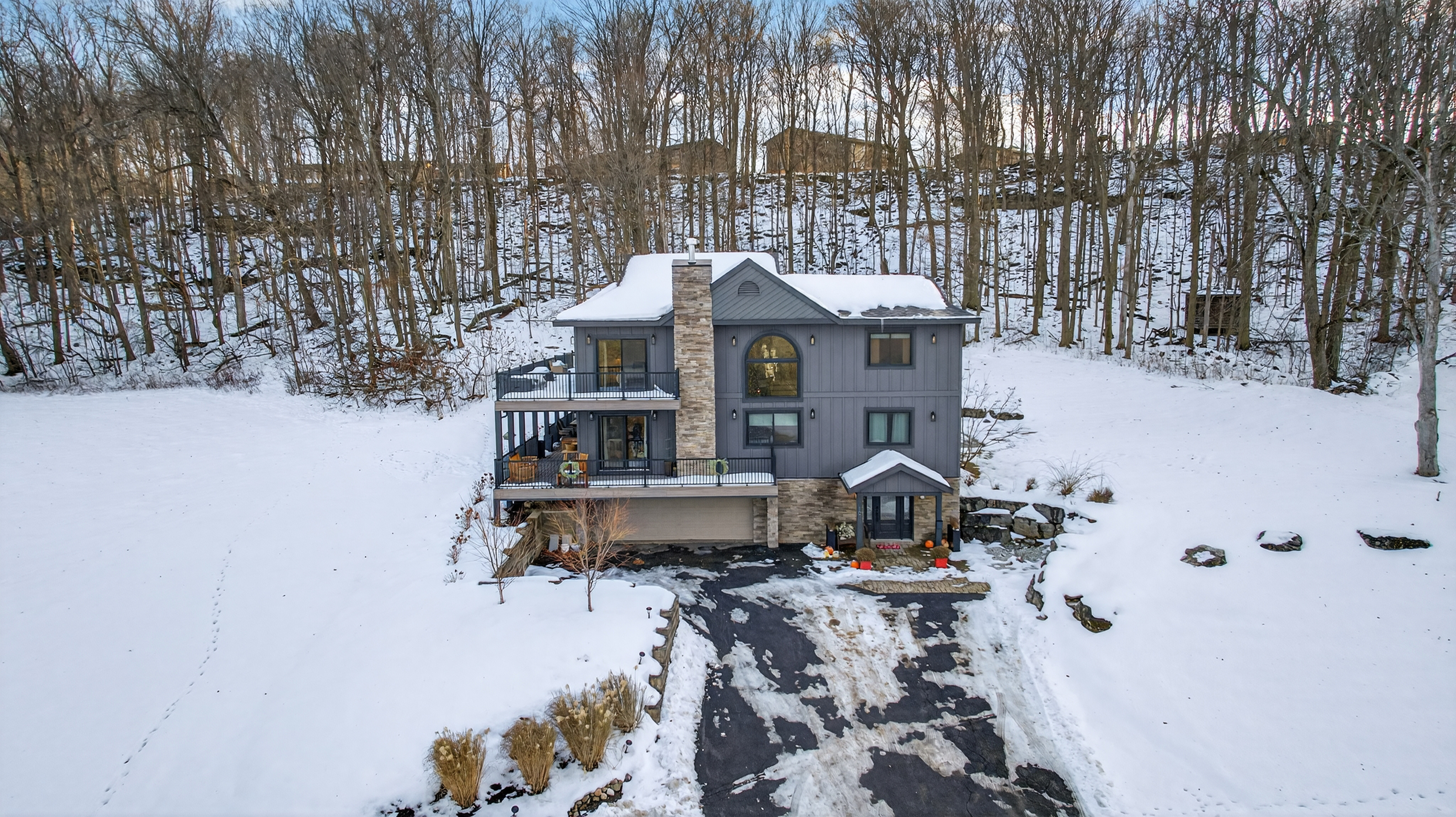 - Christina Cianciosi grew up admiring the house at 101 Alton Street in Syracuse which borders Bellevue Country Club. In 2022, she bought the unique home and gave it an extensive renovation. Aerial view of the front of the home. Courtesy of Kyle Fedrizzi, owner of kfotography315, LLC.