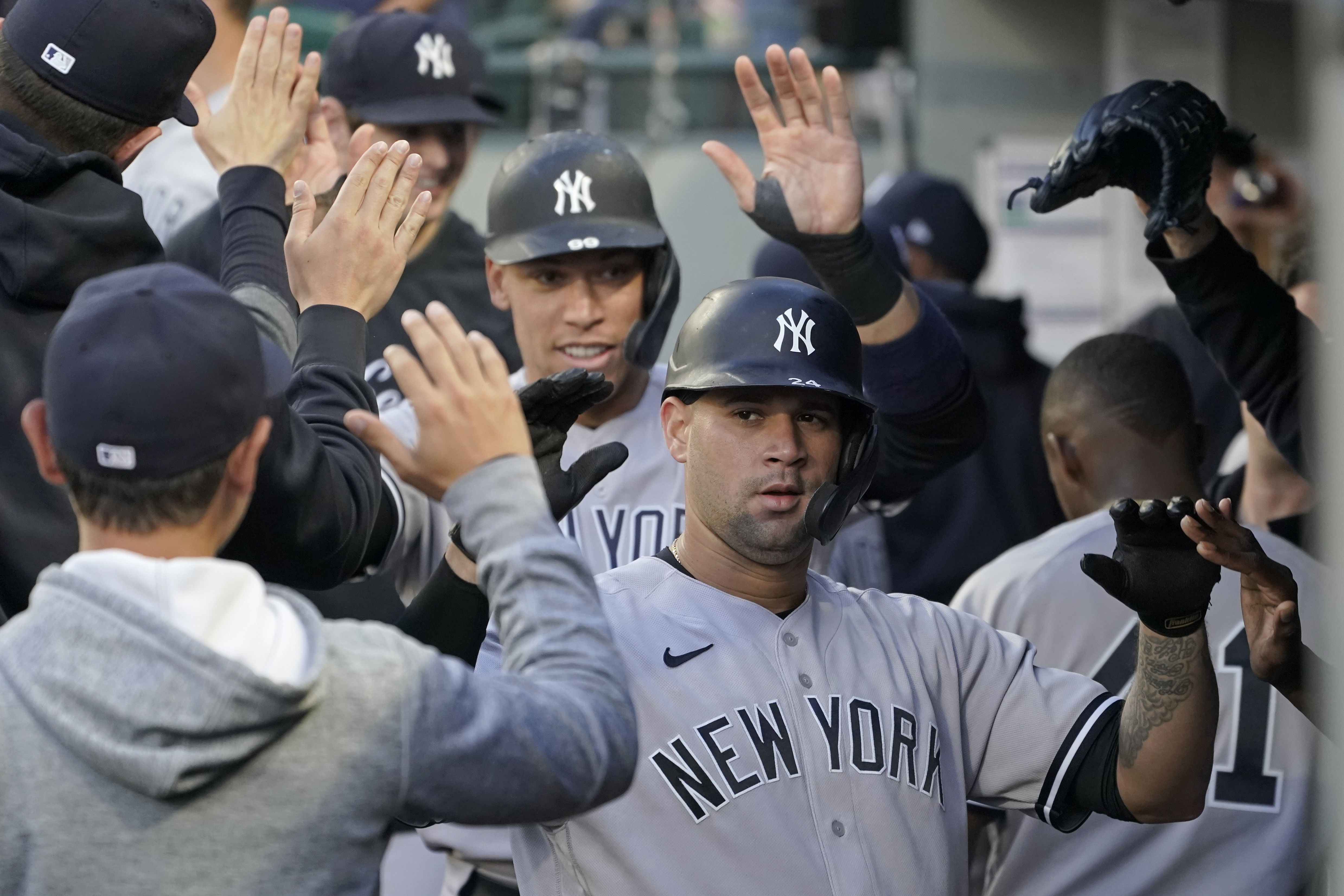 Giancarlo Stanton, Yankees blow out Mariners