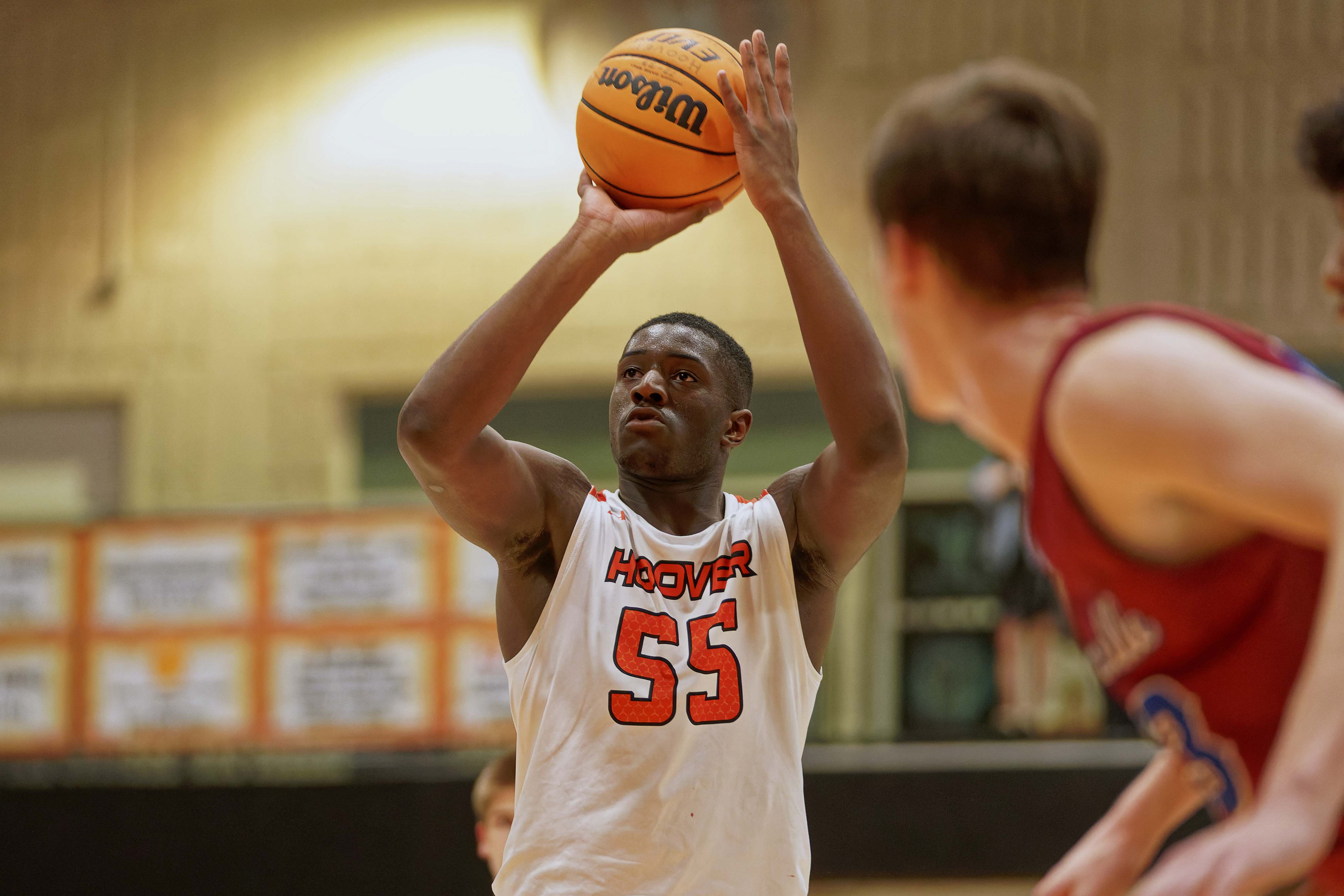 Basketball roundup: Hoover boys edge Northridge; Central-Tuscaloosa coach  gets 300th win