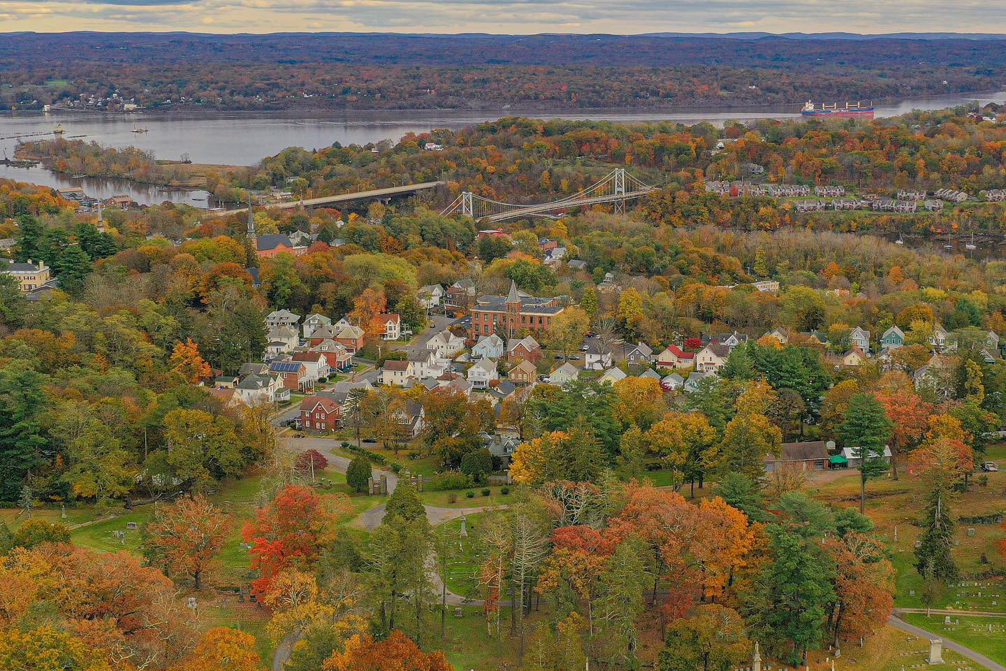 Farmers Almanac Lists Upstate NY Park As Best Spot To View Fall