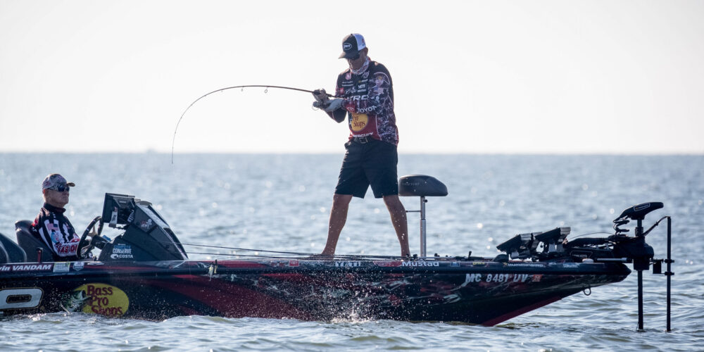 Retiring legend just might go out with a win in Bass Pro Tour stop