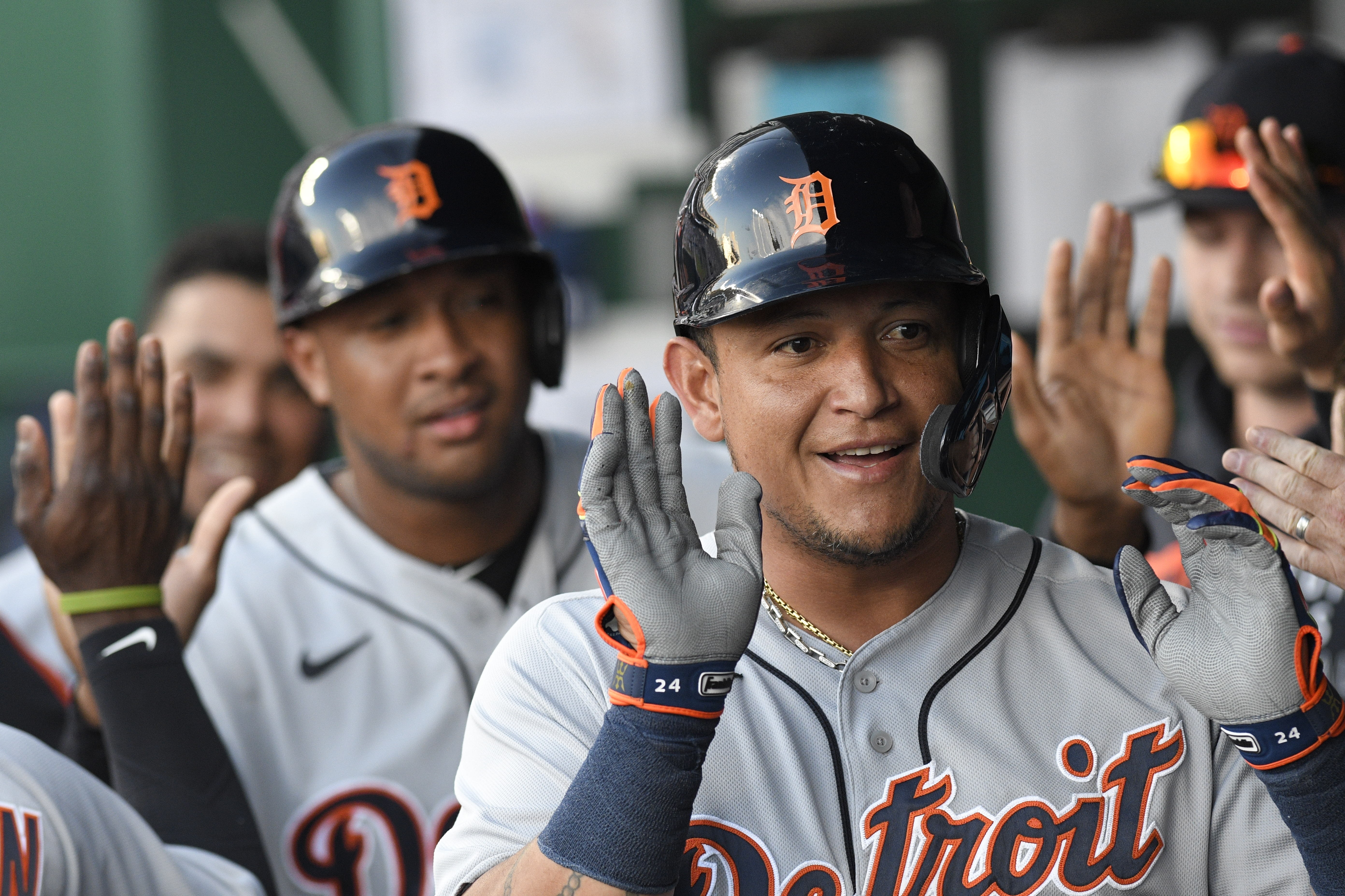Tigers in WBC 2023: Jonathan Schoop coming back to Lakeland after