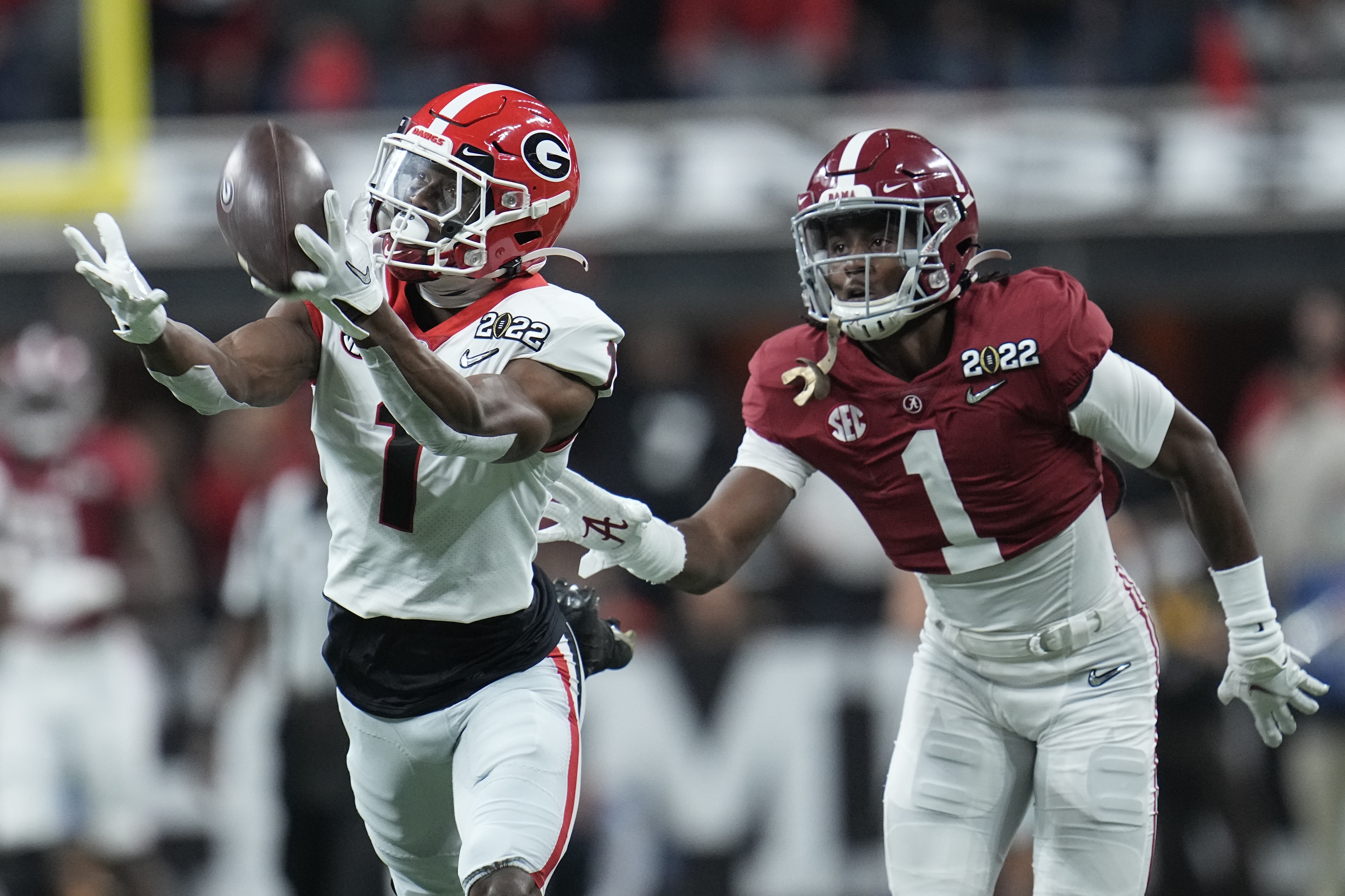 Georgia WR George Pickens held out of first half for 'team matter'