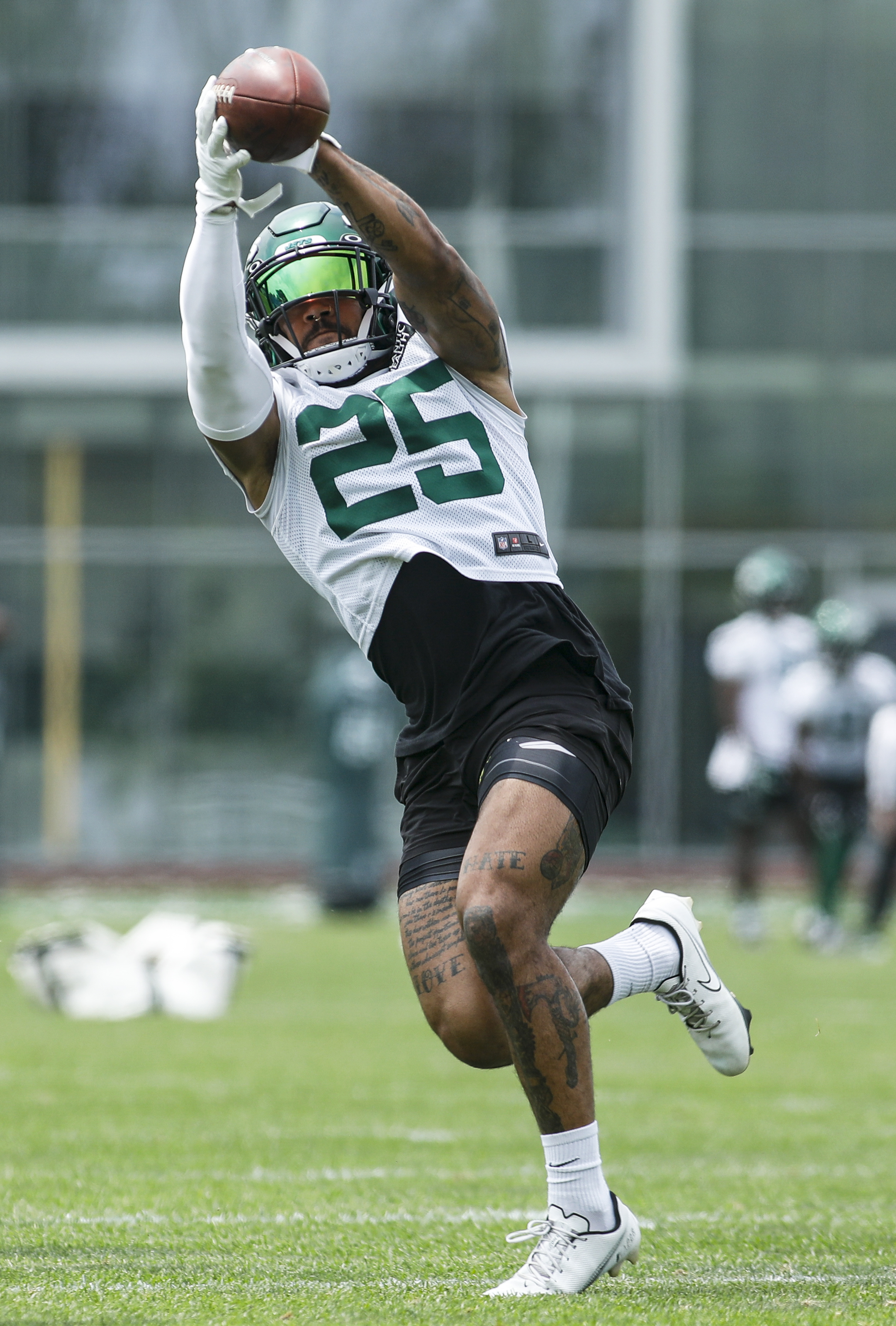 New York Jets OTA practice on June 1, 2022 