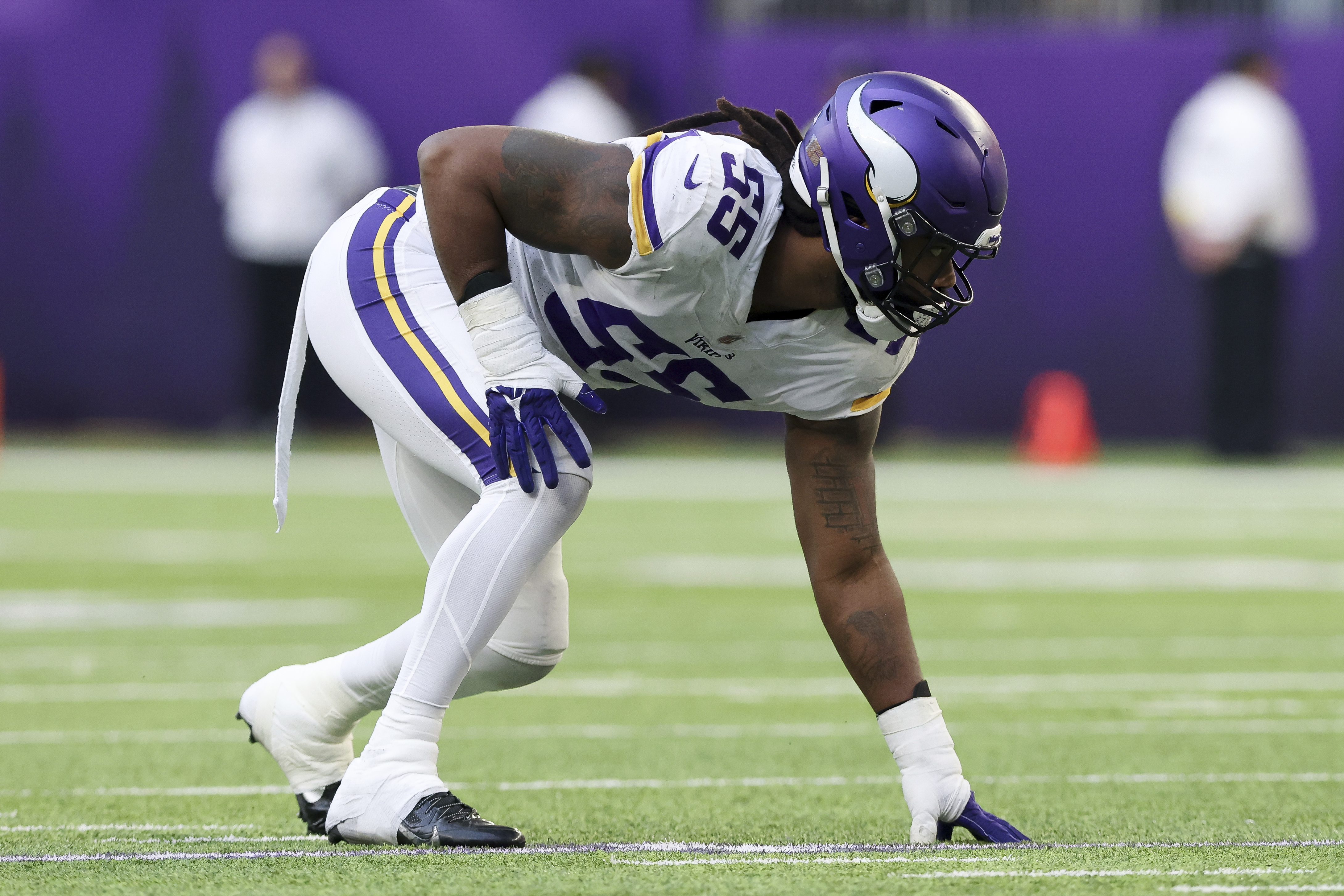 Minnesota Vikings linebacker Za'Darius Smith (55) in action