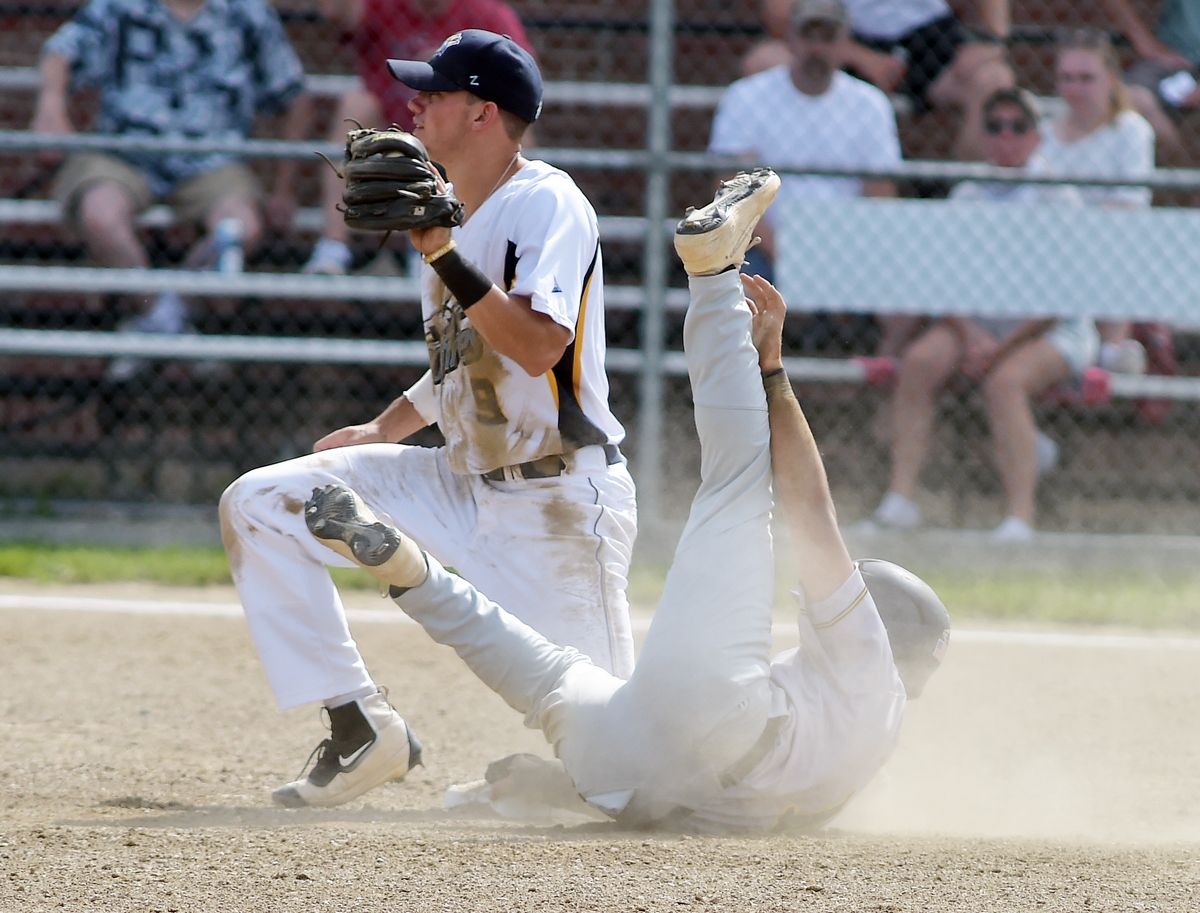 Westfield Starfires VS New Britain Bees at Bullens Field - masslive.com