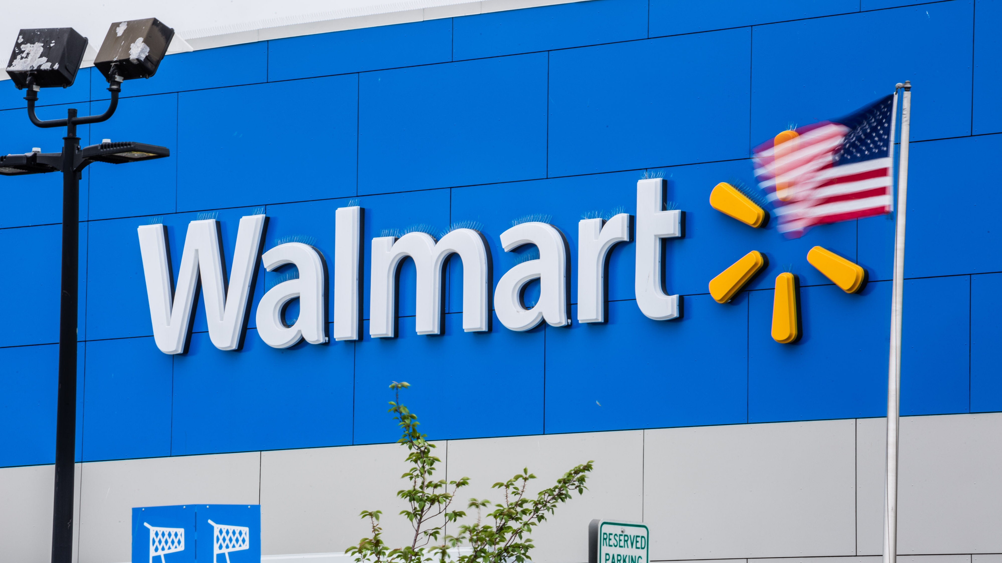 Shop Walmart's Memorial Day Sale 2023: Dyson, Coach, Apple