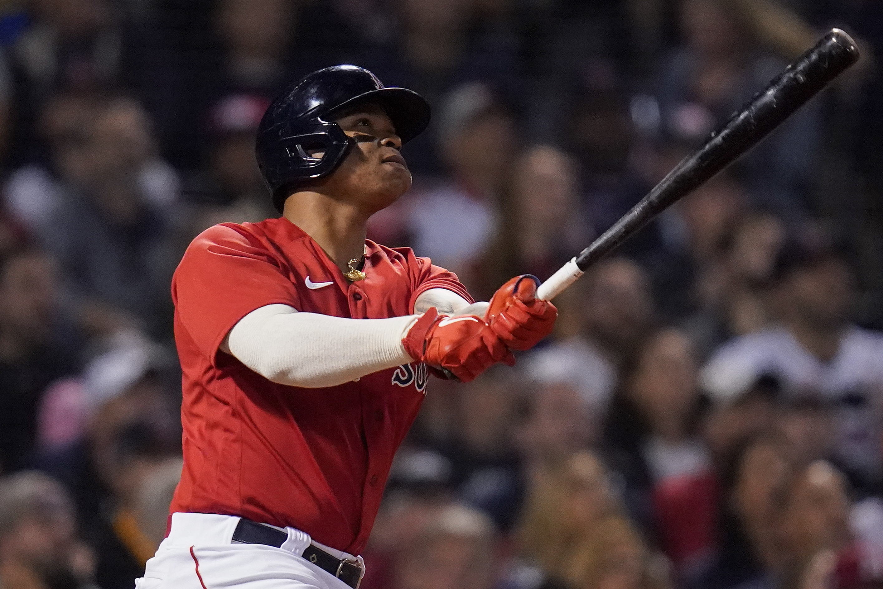 Boston Red Sox handling of Rafael Devers' contract situation is laughable