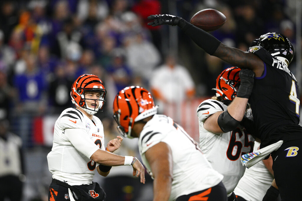 Cincinnati Bengals cornerback Eli Apple lines up for a play during the  first half of an NFL football game between the Baltimore Ravens and the  Cincinnati Bengals, Sunday, Oct. 9, 2022, in