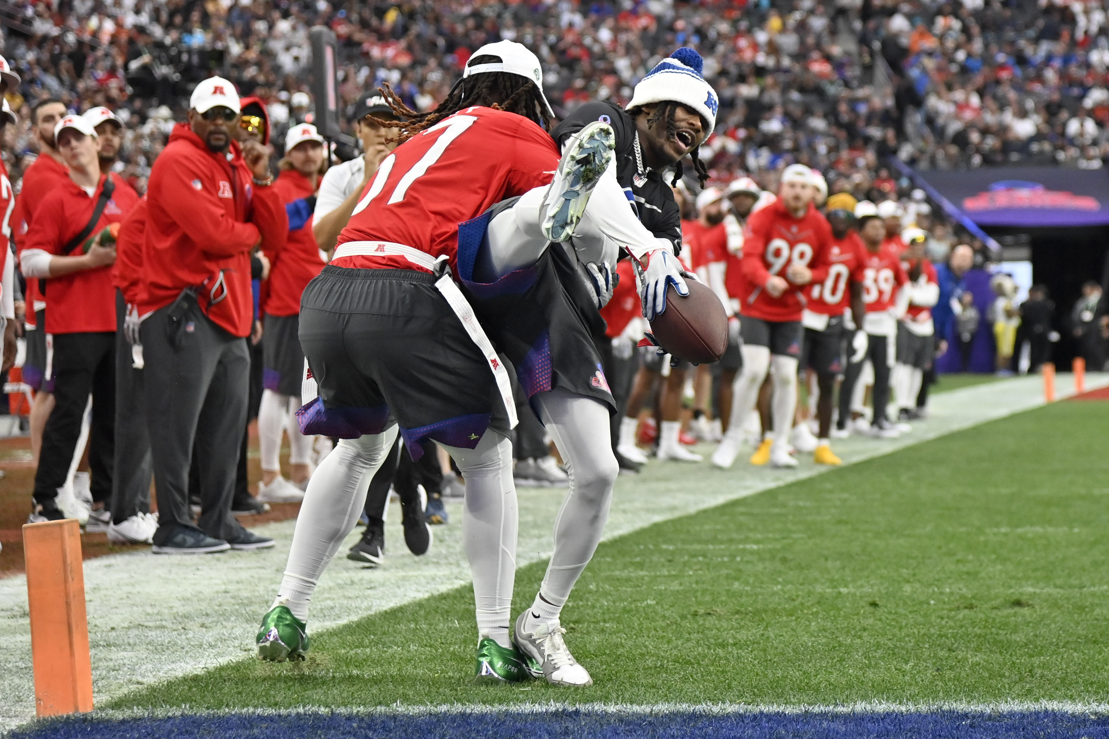 2023 NFL Pro Bowl Games score, takeaways: Kirk Cousins rallies NFC to  thrilling comeback win over AFC 