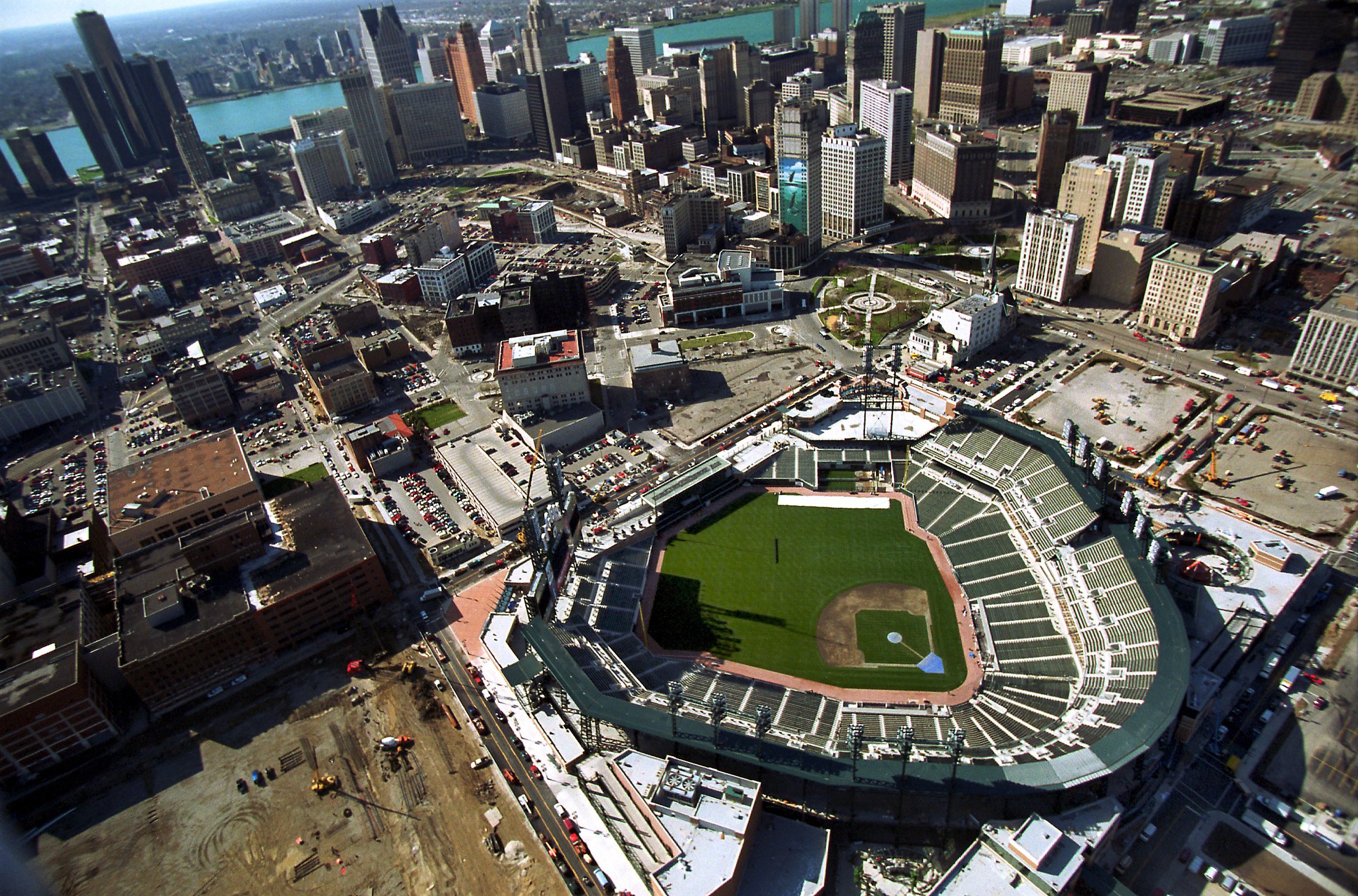 Opening day in the snow: Photos from Tigers' Comerica Park