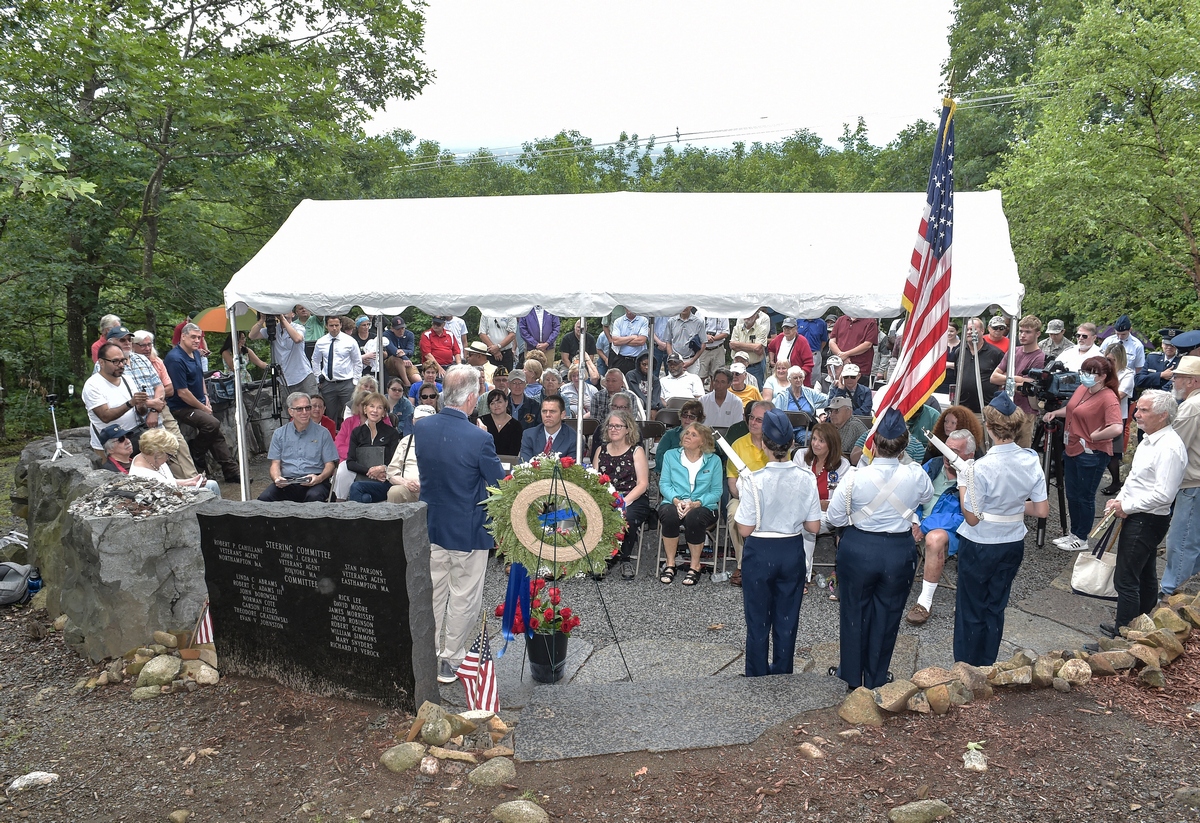 Mt. Tom B17 75th anniversary remembrance ceremony