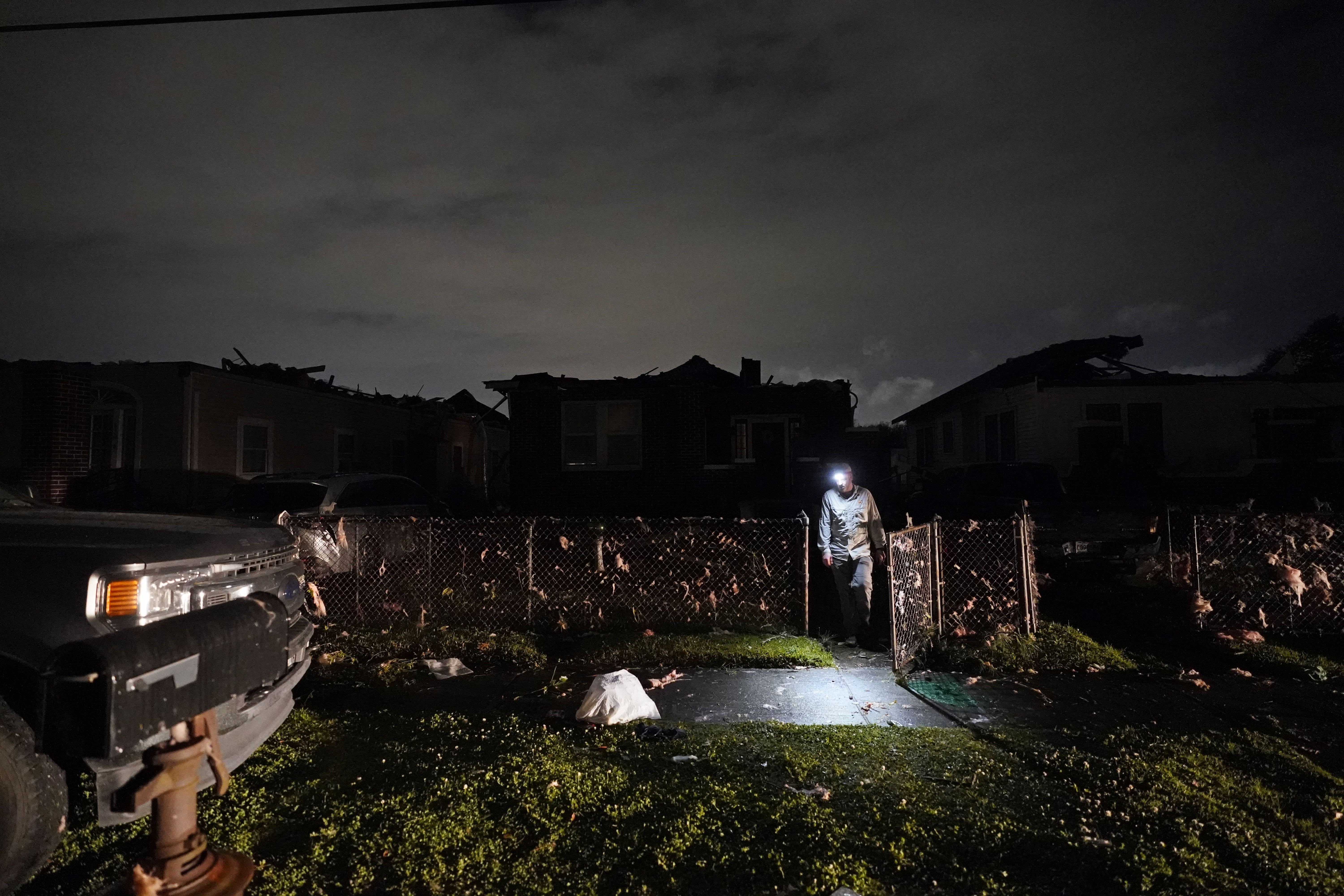 Deadly tornado hits New Orleans area - pennlive.com