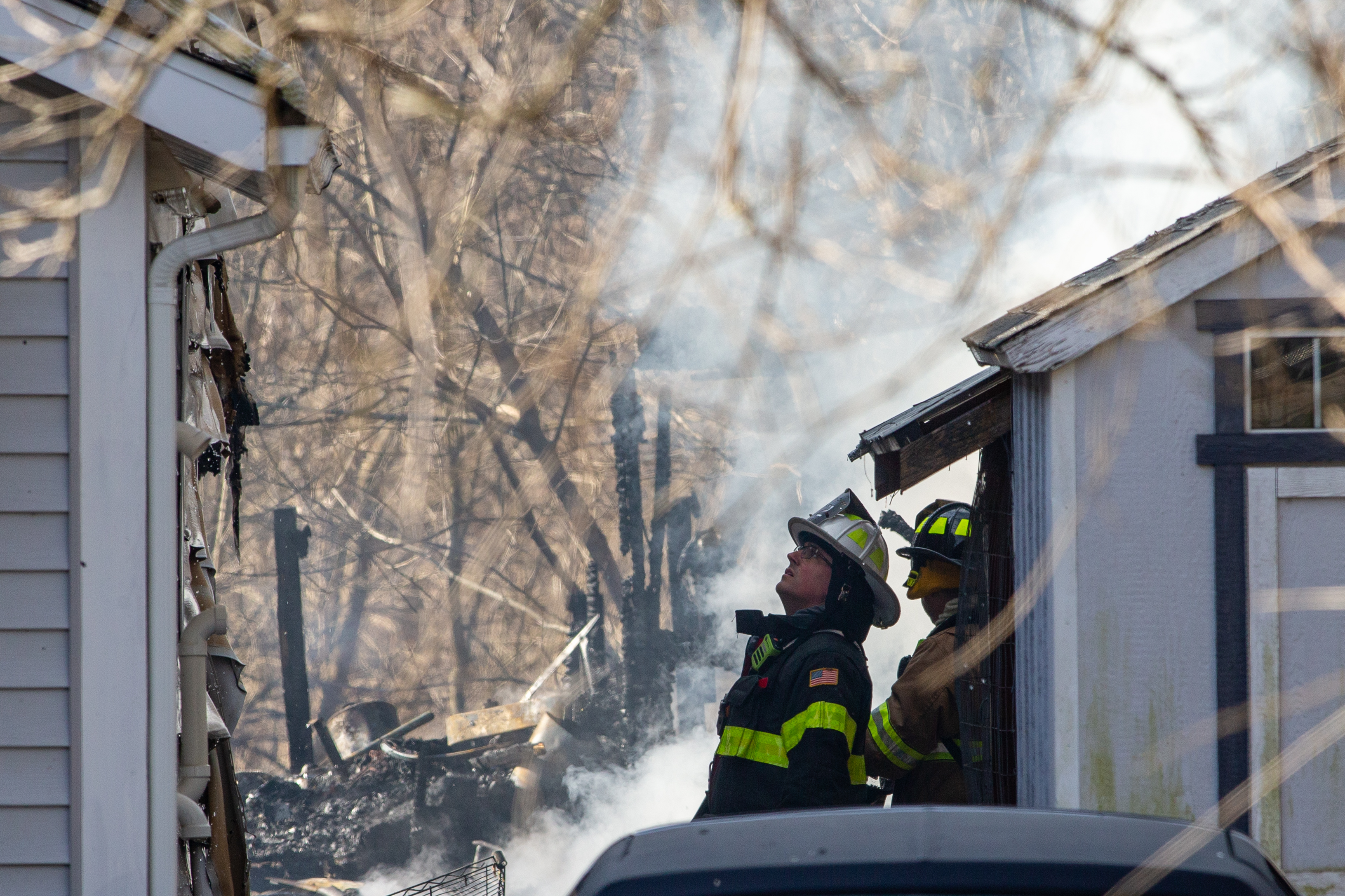 Firefighters from multiple departments respond to house fire in Marne ...