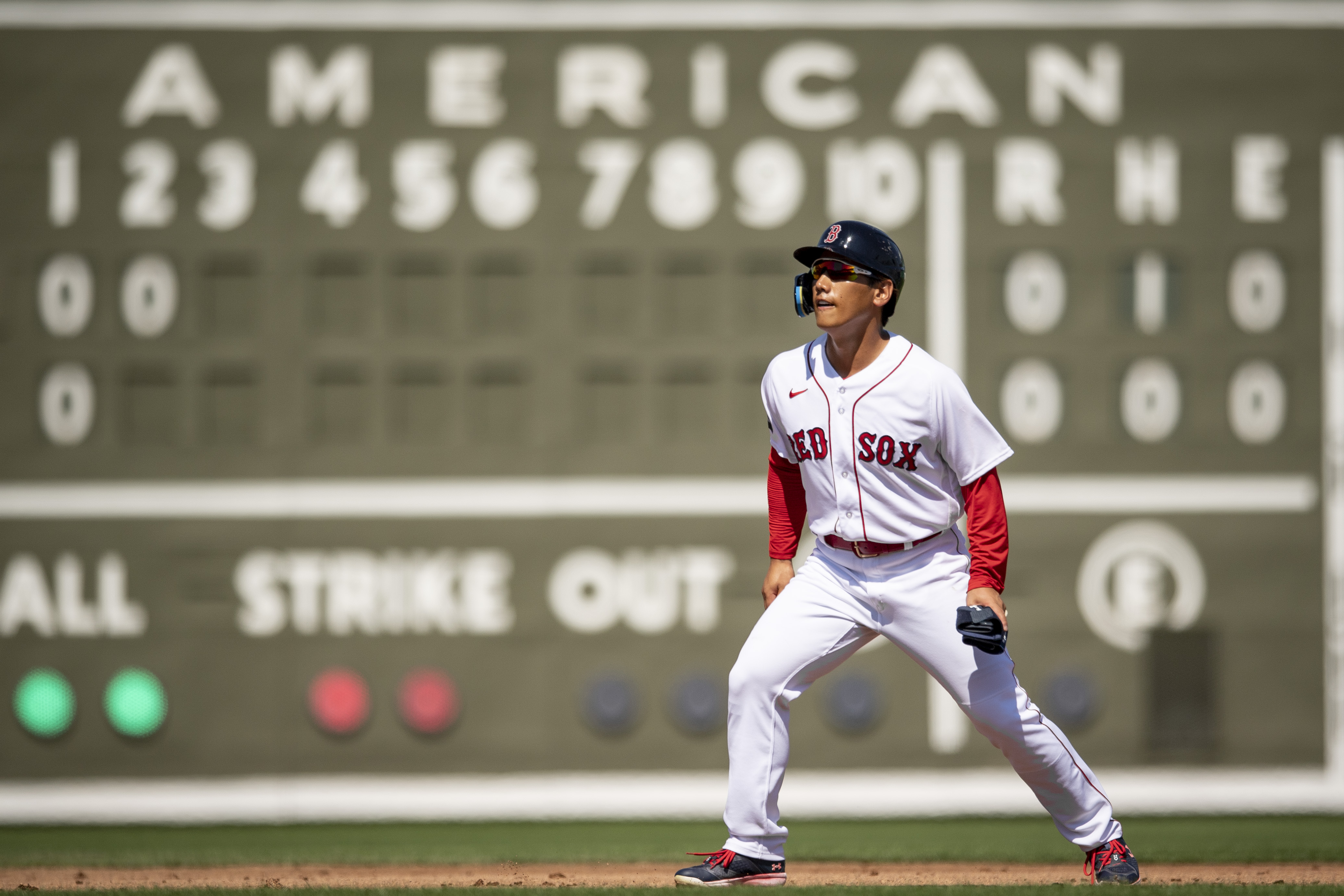 Alex Verdugo of the Boston Red Sox high fives Masataka Yoshida after  News Photo - Getty Images